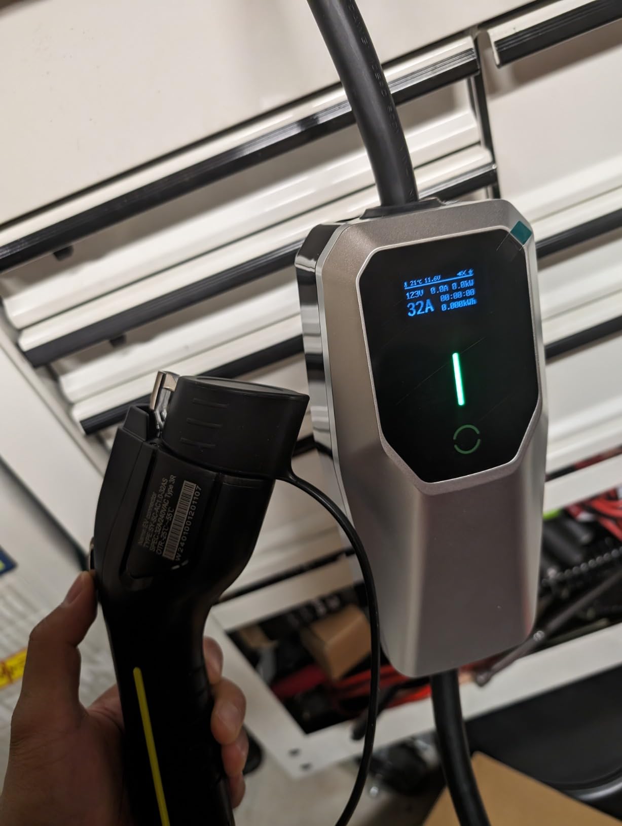 Junsun Portable Level 1 and Level 2 EV Charger 240V 32A (7.68kw) with 26ft Charging Cable NEMA 14-50 5-15 for SAE-J1772 Electric Vehicles Charging Station customer photo 1