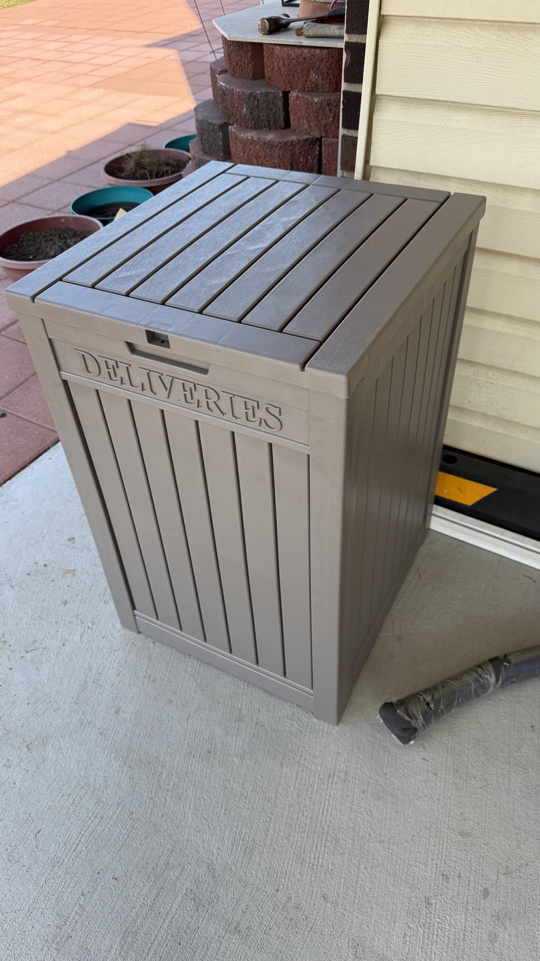 LHBGO Package Delivery Box for Outside, 48 Gallon Storage with Lockable Secure, Large Double Wall Resin Outdoor Package Delivery Waterproof Deck customer photo 2