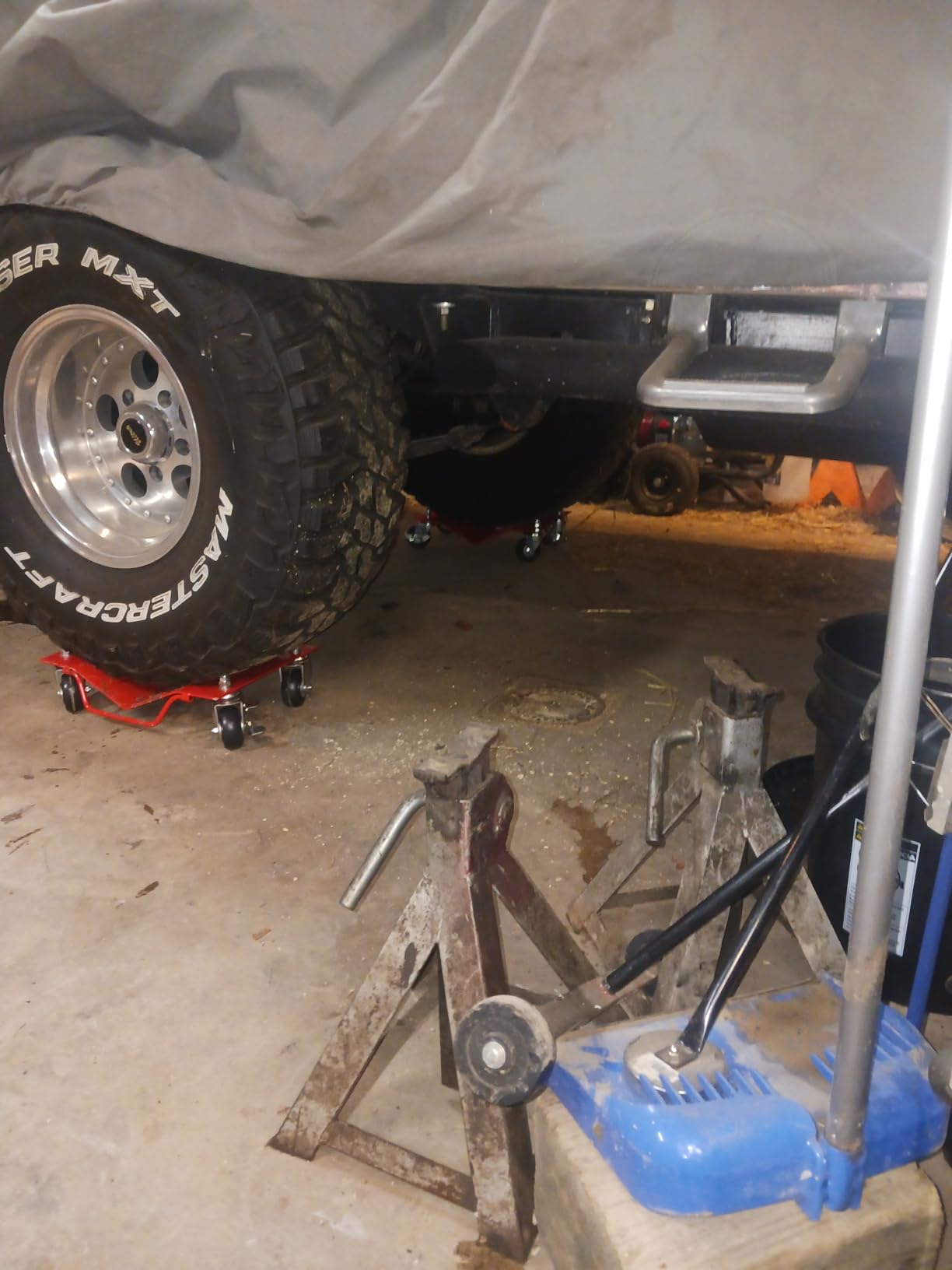 TUFFIOM Car Dolly Set of 4, 6000LBS Capacity Wheel Dollies, Heavy Duty Vehicle Dolly Upgraded, Steel Tire Skates with Brakes, Red customer photo 2
