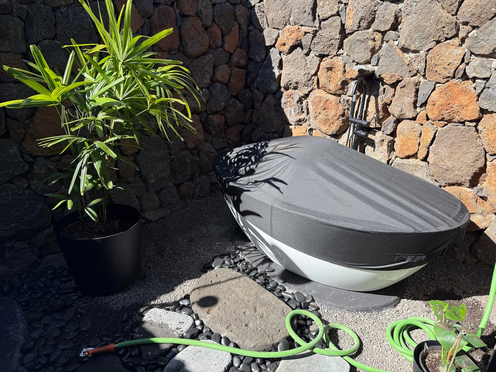 iBirdie Outdoor Waterproof 100 Gallon Stock Tank Cover customer photo 1