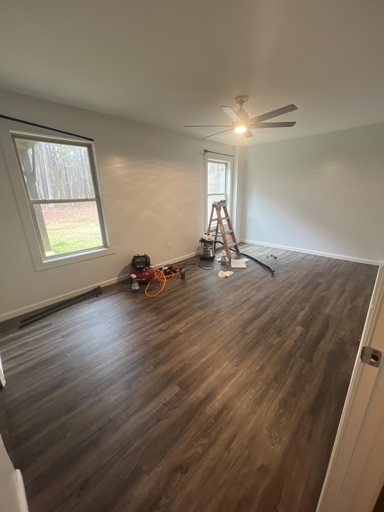 INMOZATA 36 Pack Peel and Stick Floor Tile Waterproof Vinyl Plank Flooring customer photo 2