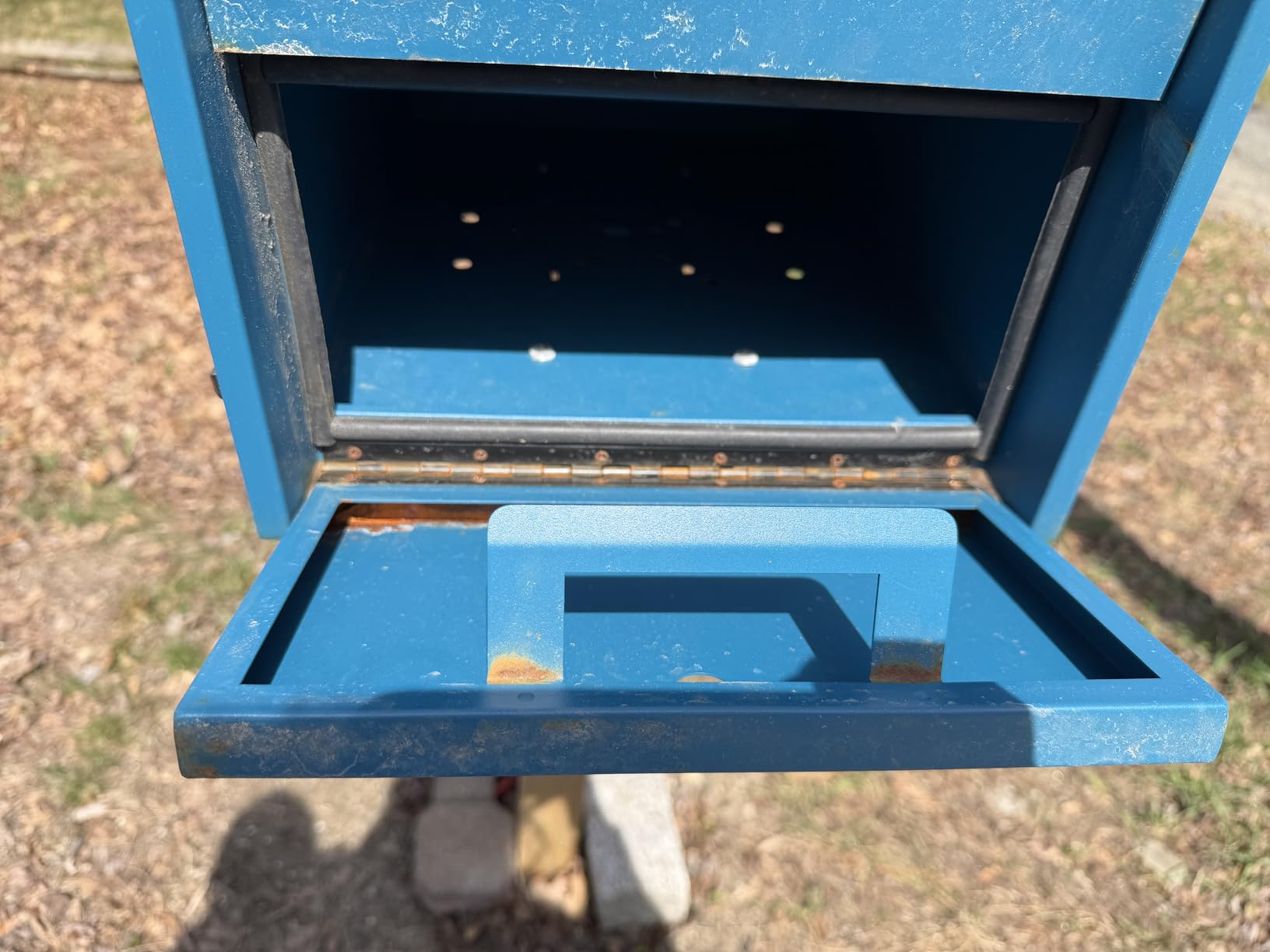 Adoorn Lockable Post Mount Mailboxes for Outside - Large Anti-Theft Locking Mailbox for Packages and Letters - Weatherproof Construction - Durable Steel - 15.5