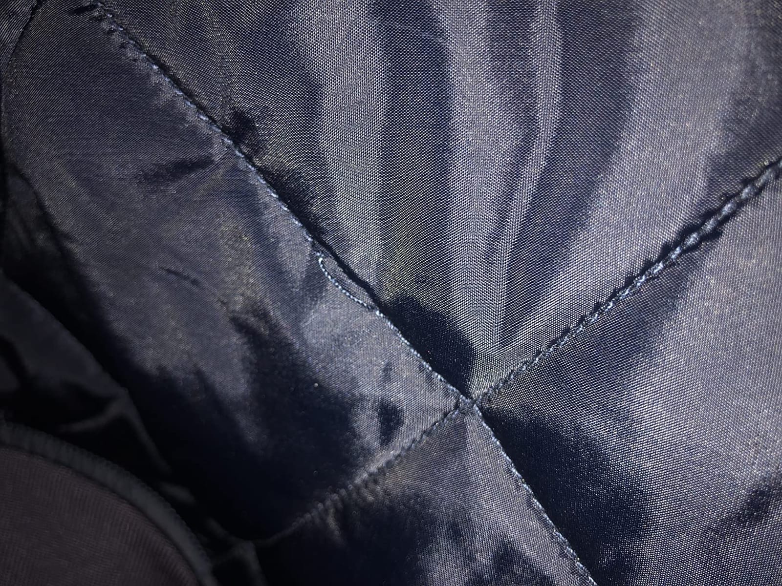 Dickies Men's Water Resistant Diamond Quilted Nylon Jacket customer photo 1