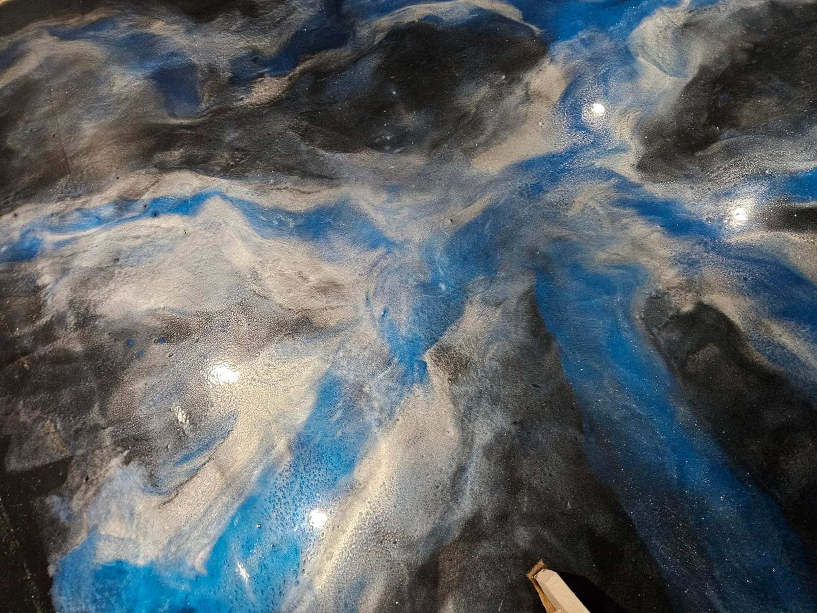 Self Leveling Epoxy Resin Kit – ANE Garage Floor Epoxy Kit Spreads Seamlessly. Durable, Industrial Grade Clear Epoxy Resin for Concrete Floors and Countertops - Light Grey customer photo 2
