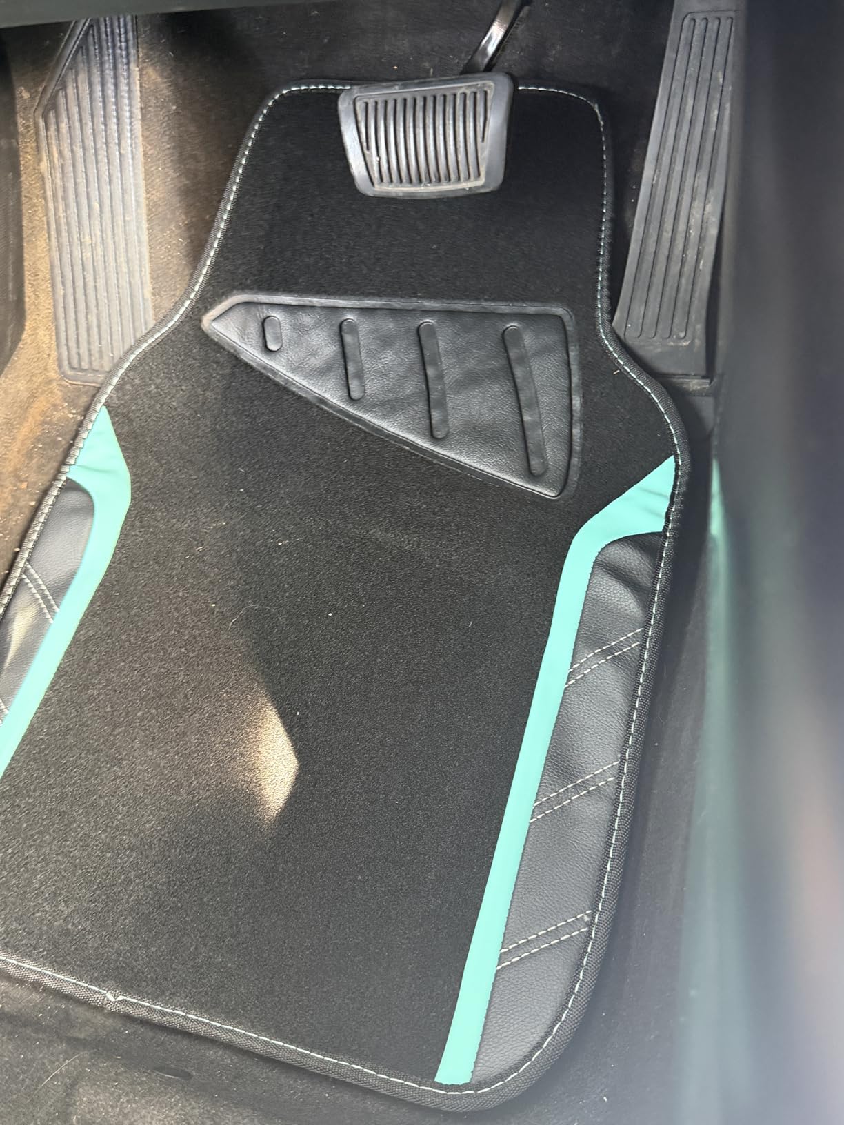 CAR PASS Air Mesh Leather Car Seat Covers Full Set, Waterproof Car Floor Mats, Sporty Steering Wheel Cover 14.5-15in, Universal Fits for 95% Cars Truck SUV (Black and Blue) customer photo 2