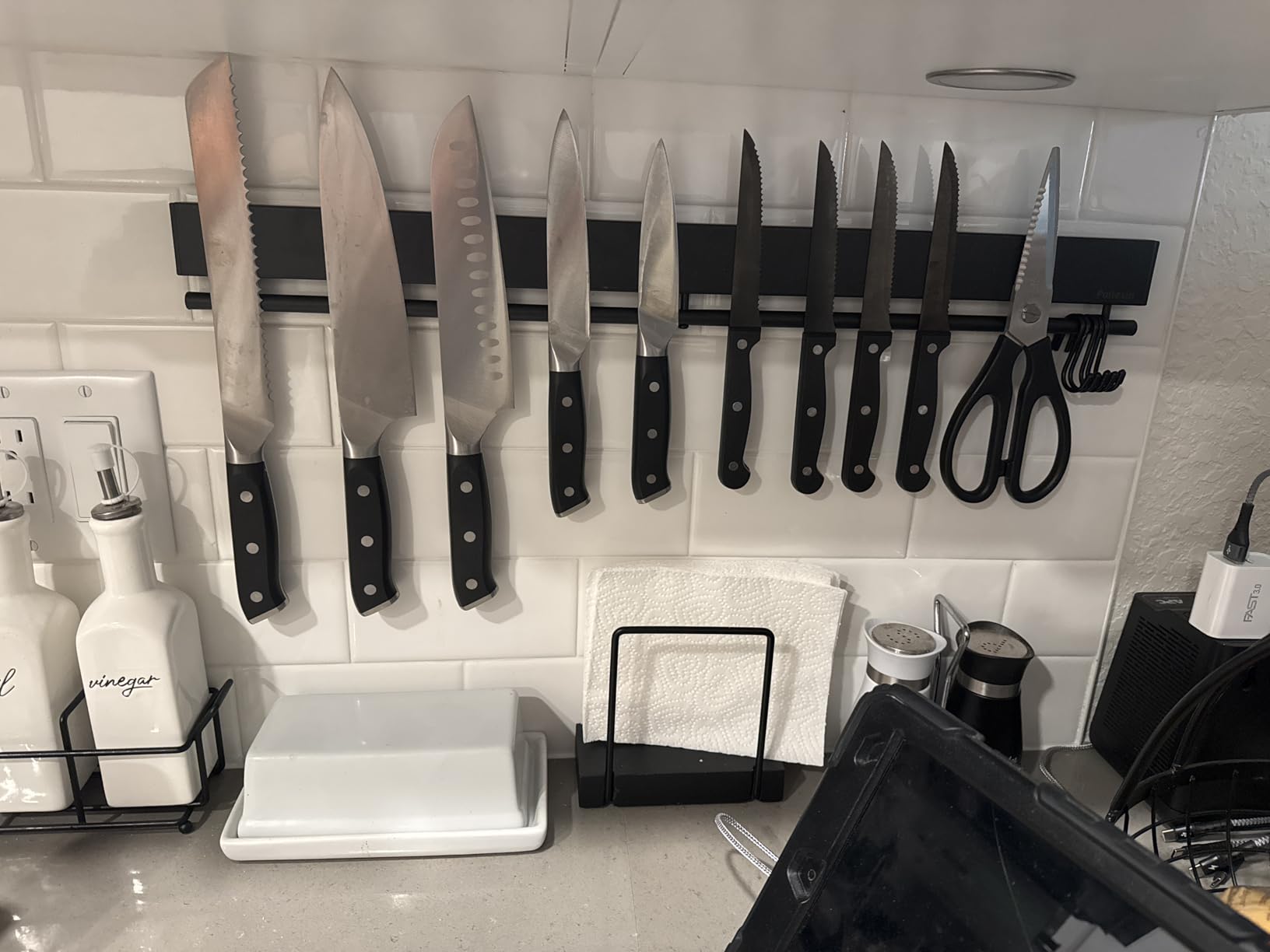 17 inch magnetic knife holder with 10 hooks, No Drilling, Black customer photo 1