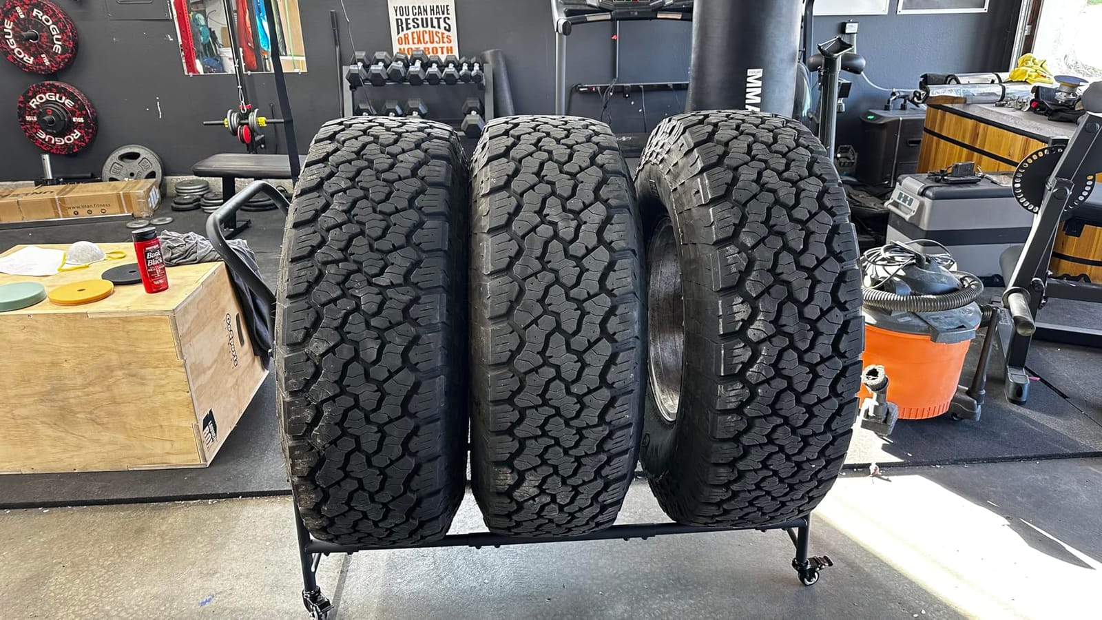 Rolling Tire Rack, 2 in 1 Metal Tire Storage and Transport Trailer, 43.3x34x13.7 Inch Heavy Duty Tire Stand, Mobile Tire Storage Rack Cart with 4 Wheels for Home Garage, Auto Repair Shop, Tire Shop customer photo 1