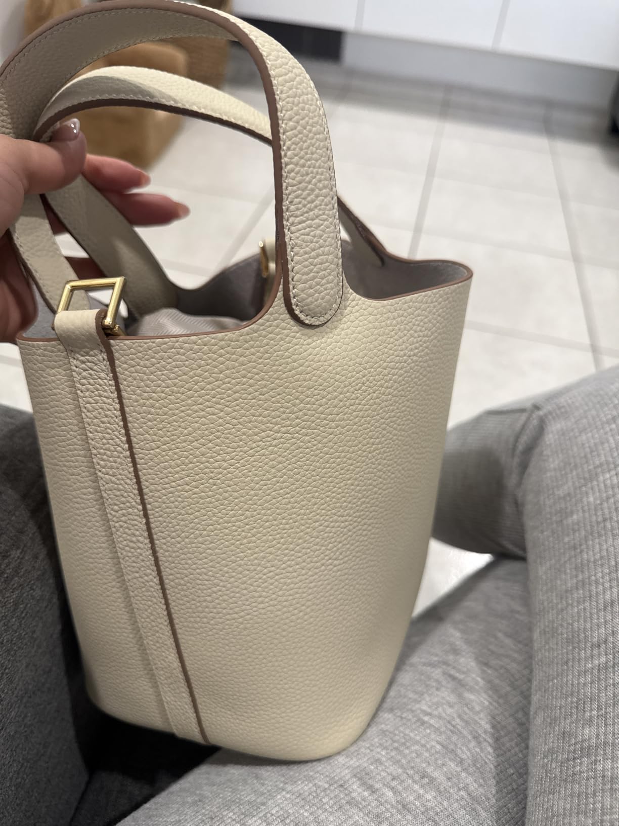 Genuine Leather Bucket Bag, Top-Handle Satchel Handbag with Lock customer photo 2