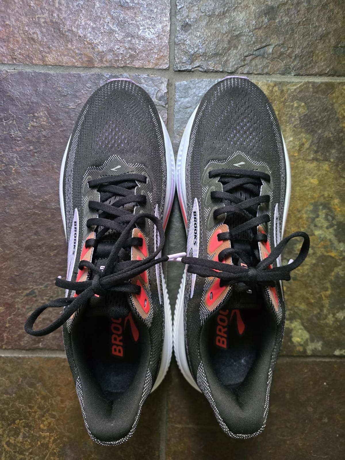 Brooks Women’s Ghost 17 Neutral Running Shoe customer photo 2