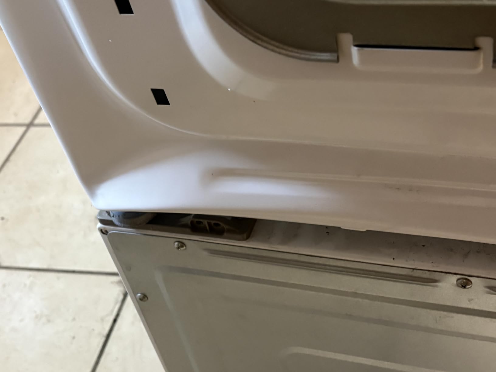 Kenmore 4.5 cu. ft. Front Load Washer - Metallic Silver customer photo 2