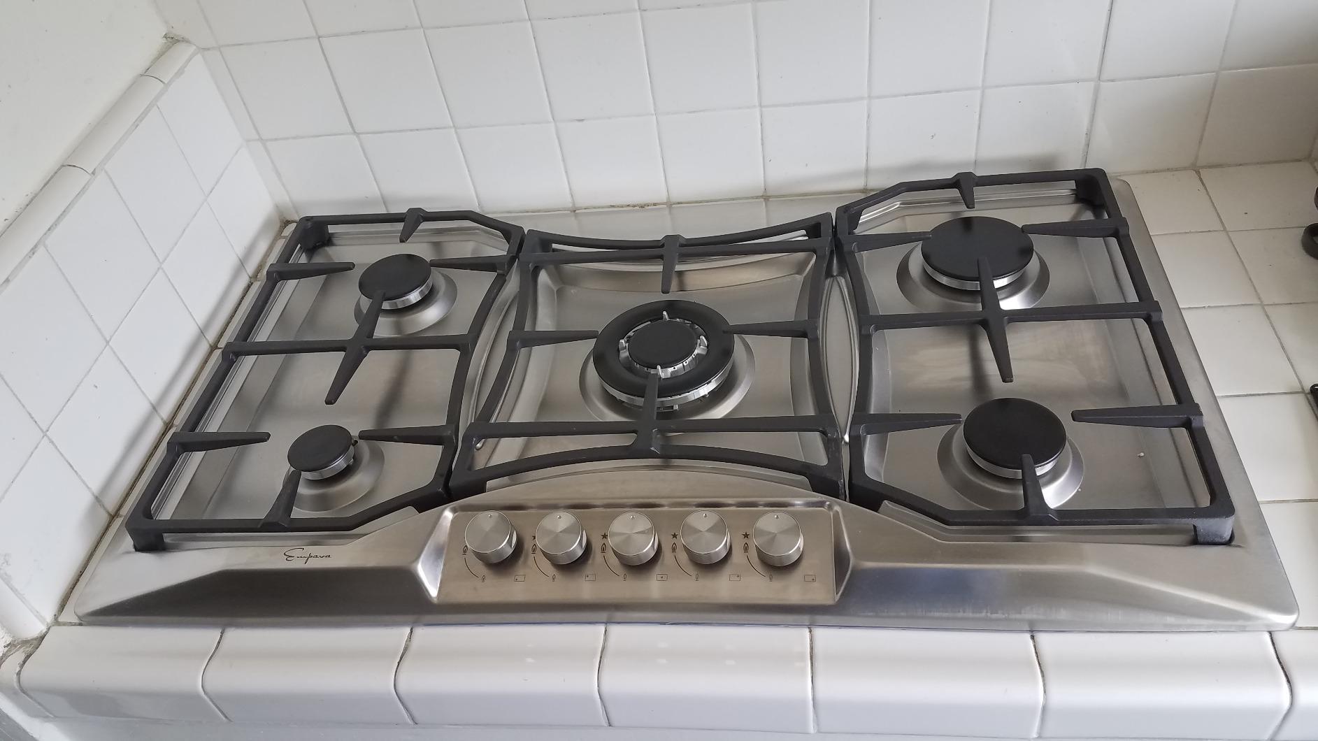 Empava 30-Inch Gas Cooktop, 5 SABAF Burners, Ion Ignition Stainless Stove customer photo 2