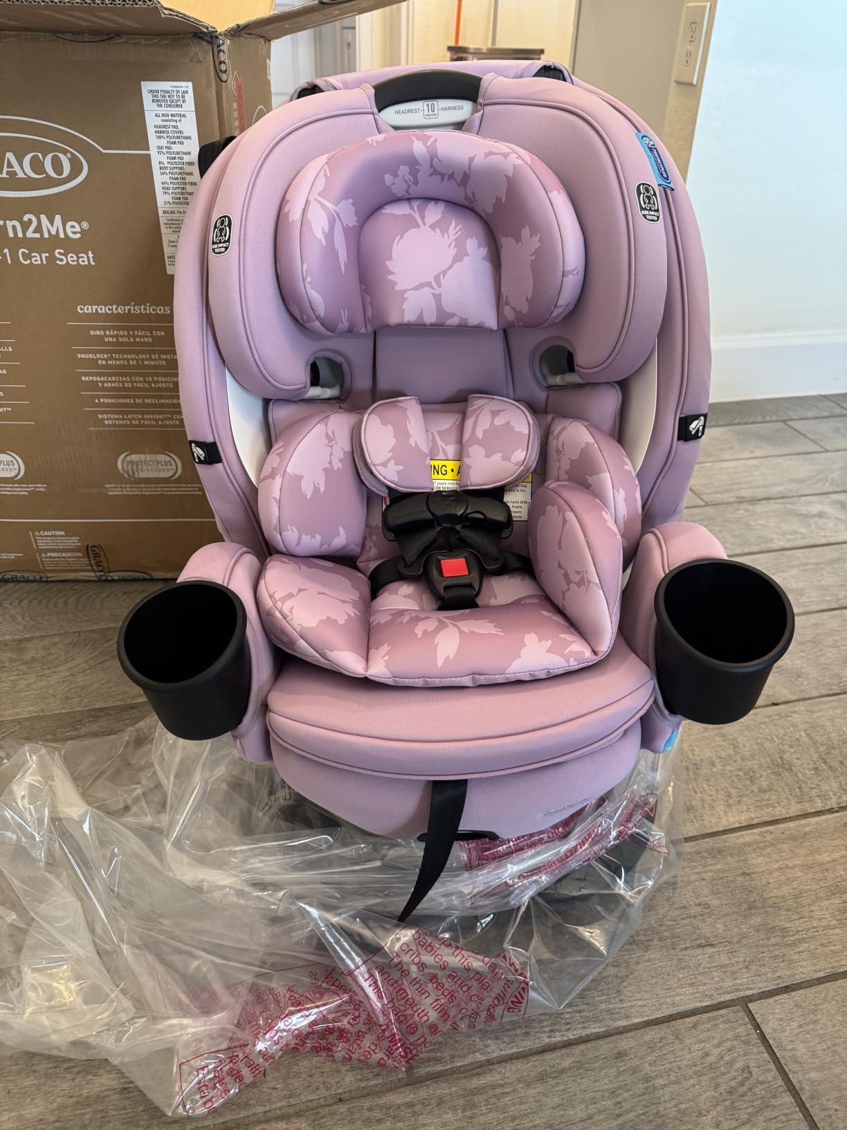 Graco Turn2Me 3-in-1 Rotating Convertible Car Seat, Manchester customer photo 1