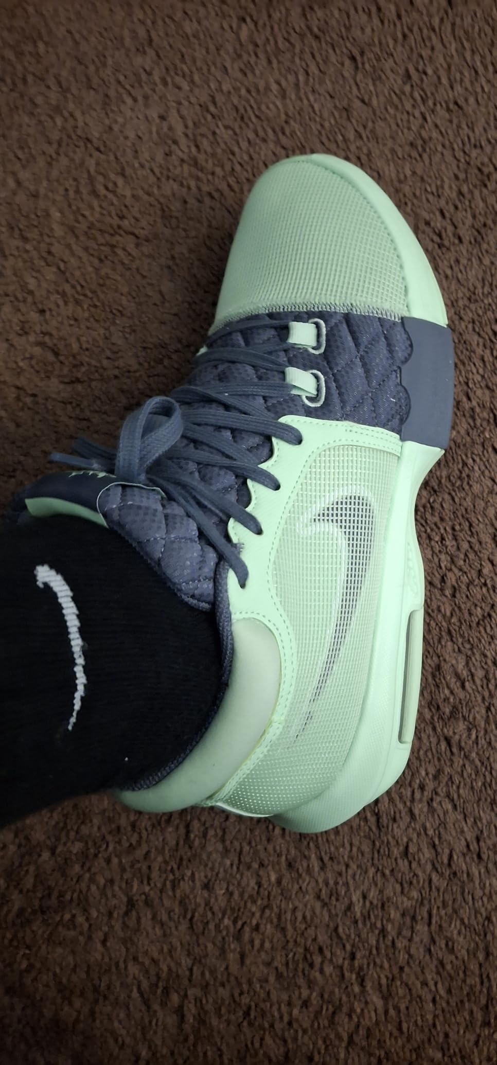 Nike Lebron Witness VIII Men's Basketball Shoes customer photo 1