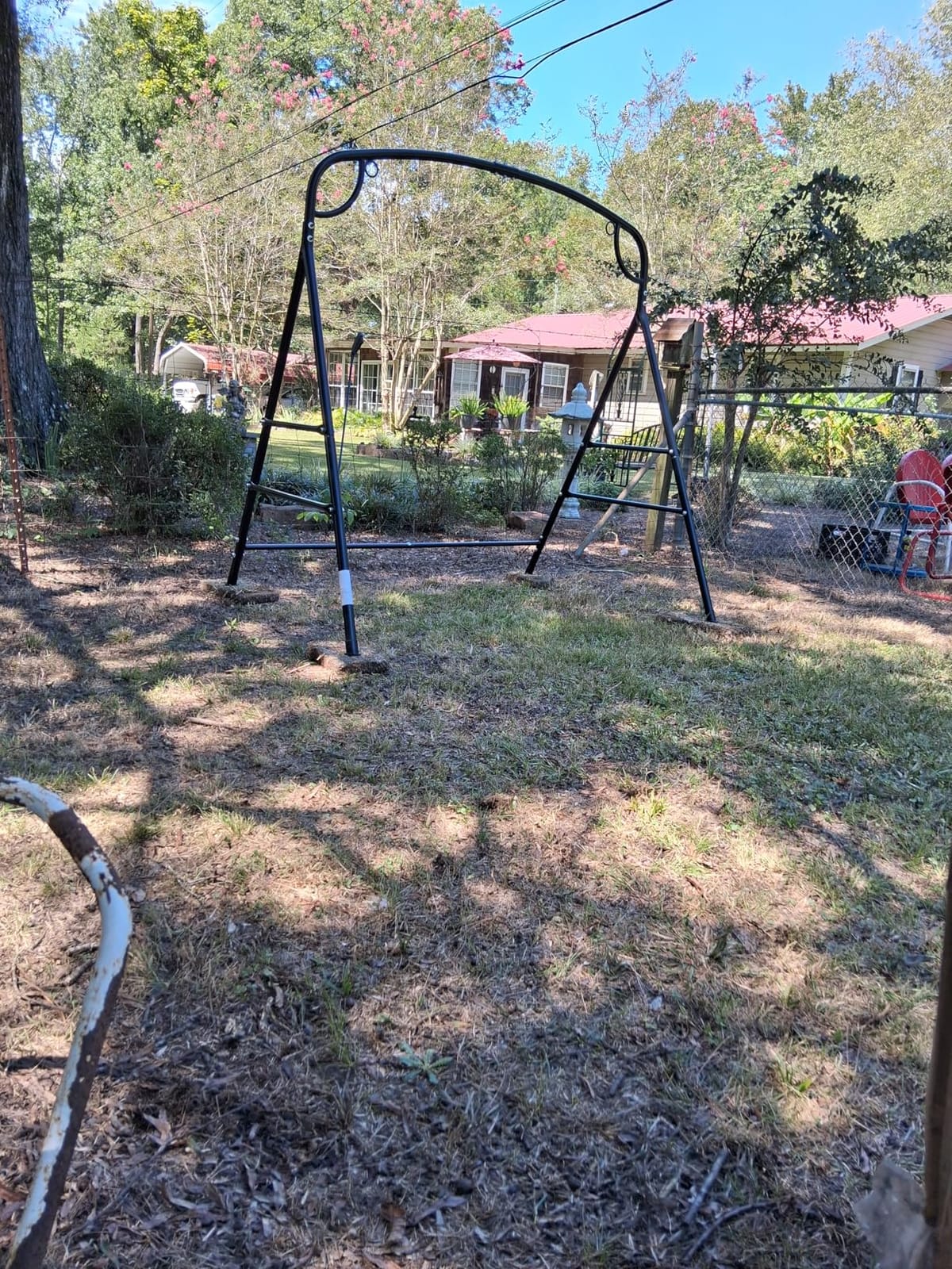 Tangkula Metal Swing Frame with 3 Rings customer photo 1