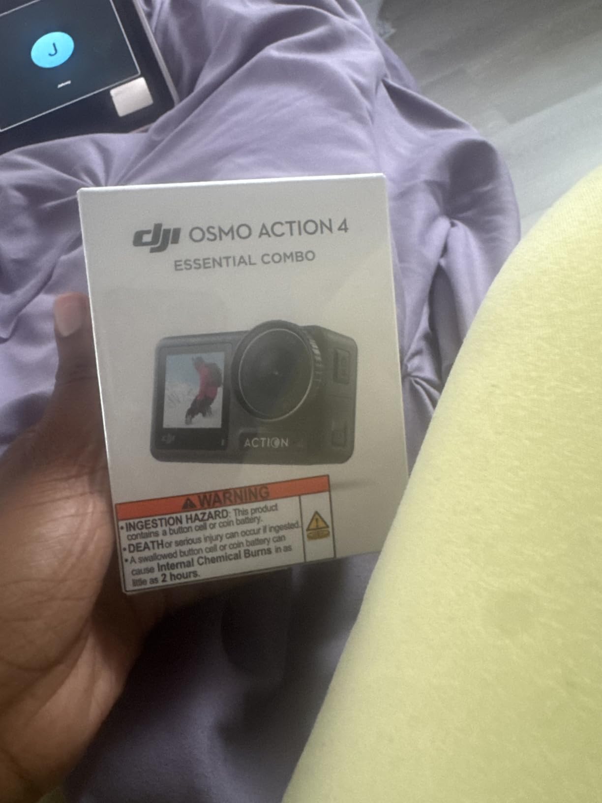 DJI Osmo Action 4 Essential Combo, Waterproof Action Camera Vlogging Camera customer photo 1