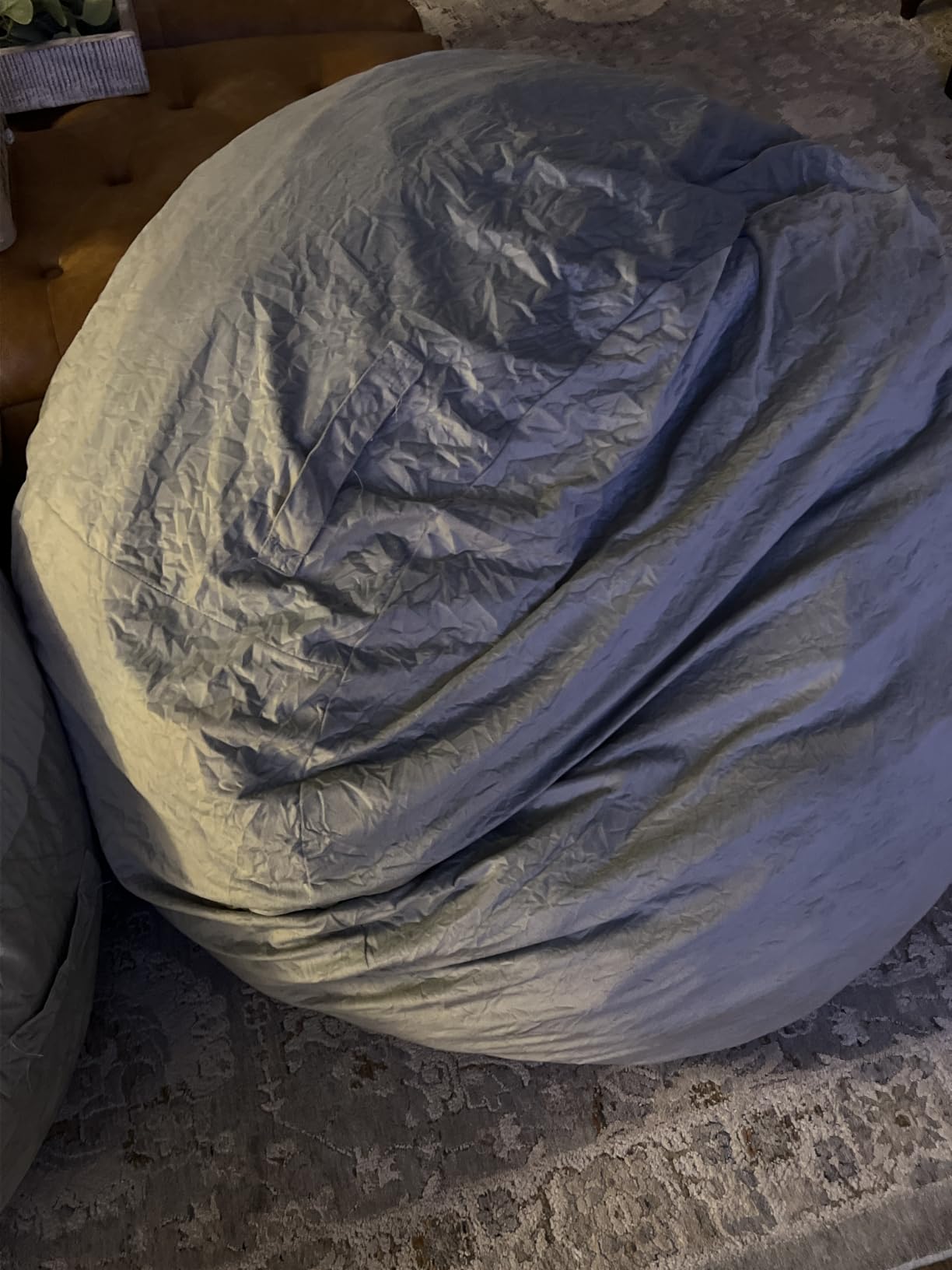 Kromax Bean Bag Chair with Filling Included, Large 4FT Comfy Bean Bag Chairs for Adults, Teens, Memory Foam, Machine Washable Thick Dutch Velvet Cover, for Living Room, Den, or Bedroom, Dark Grey customer photo 2