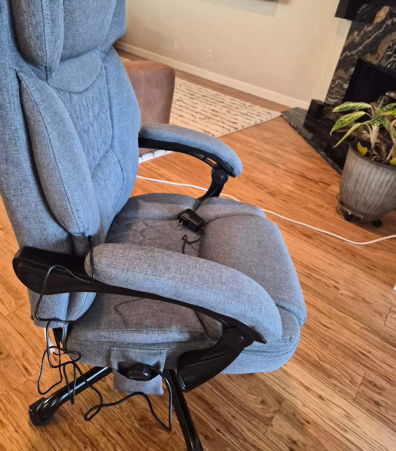 Massage Office Chair with Foot Rest 6 Points Vibration and Heat Home Office Desk Chairs for Heavy People 400lbs Reclining Managerial Chairs Ergonomic Executive Chair (Cream) customer photo 2