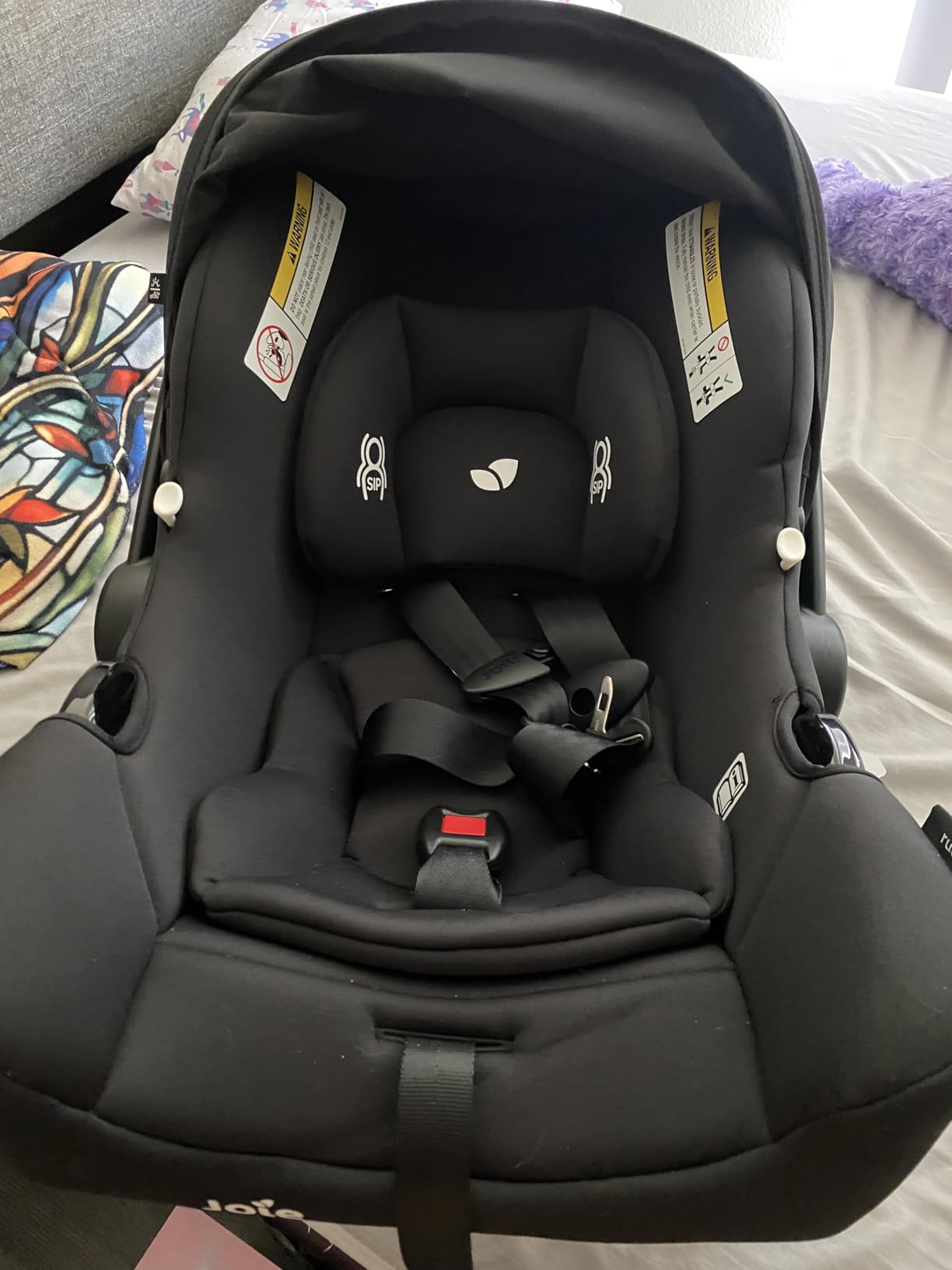 Joie Rue Infant Car Seat & Anti-Rebound Base, Lightweight customer photo 1