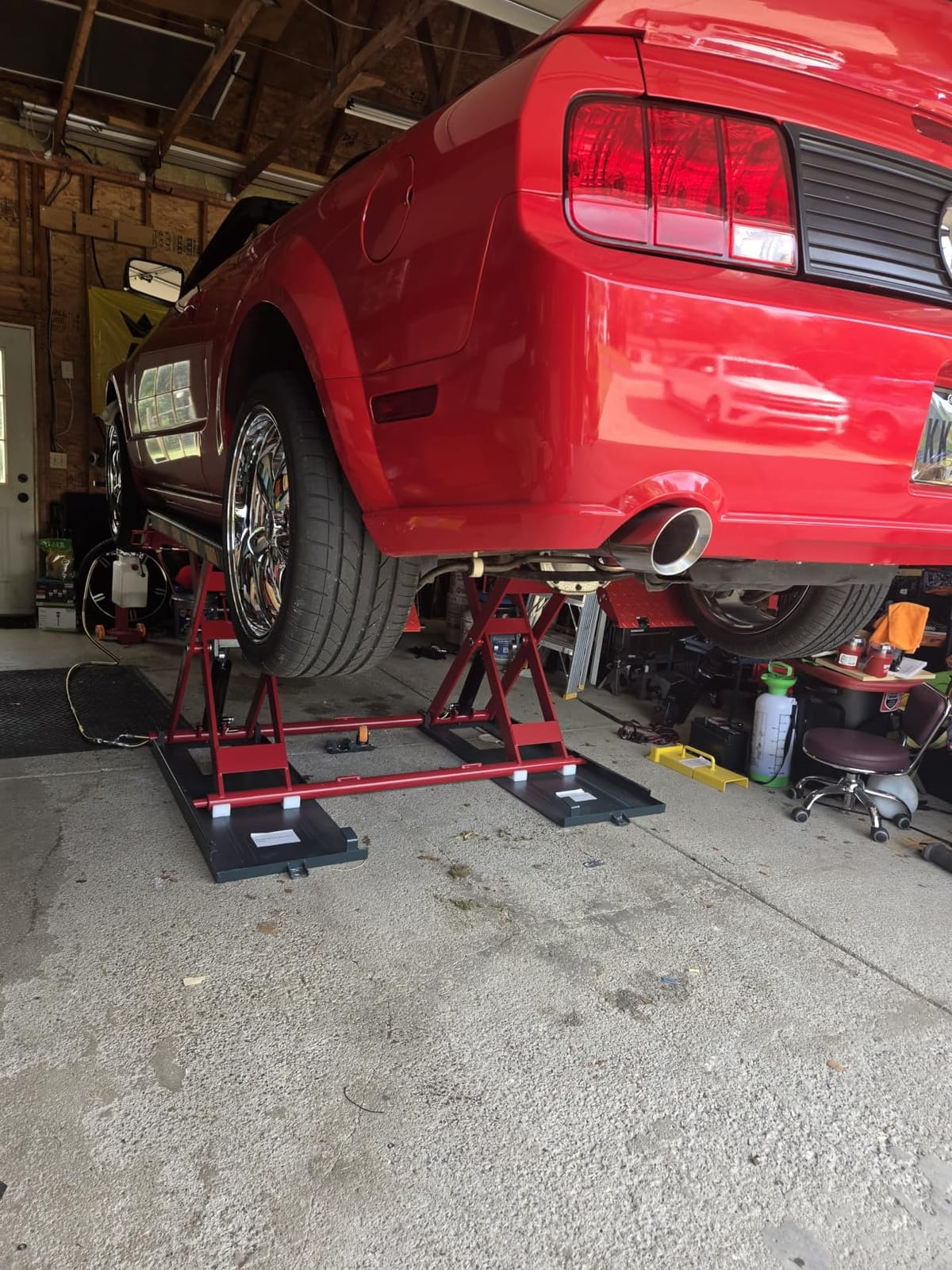 X80 8000 lbs 110V Portable Car Lift Scissor Lift, Penumatic Release 41.25