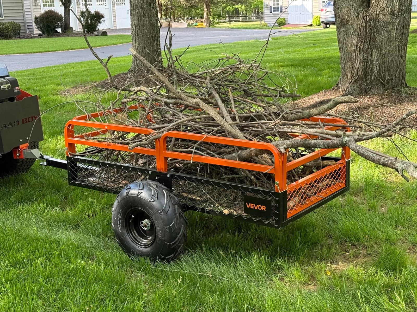 VEVOR Heavy Duty ATV Trailer Tow Behind Dump Cart, 17 Cu.Ft. 600lbs Capacity, Pull Behind Steel Yard Wagon Dump Trailer for Tractor Lawn Mower Garden with 16in Tires customer photo 1