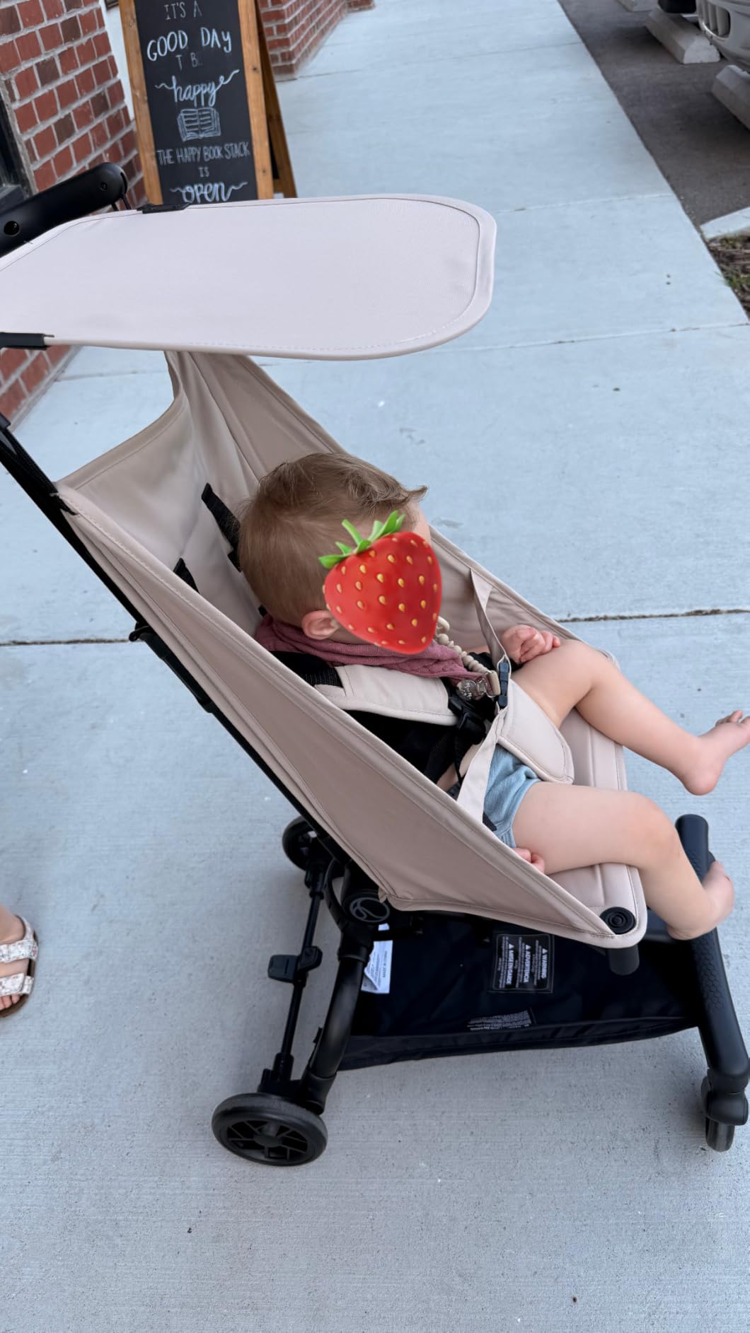 Mompush Jeto Ultra-Lightweight Travel Stroller Only 9.8lbs customer photo 2