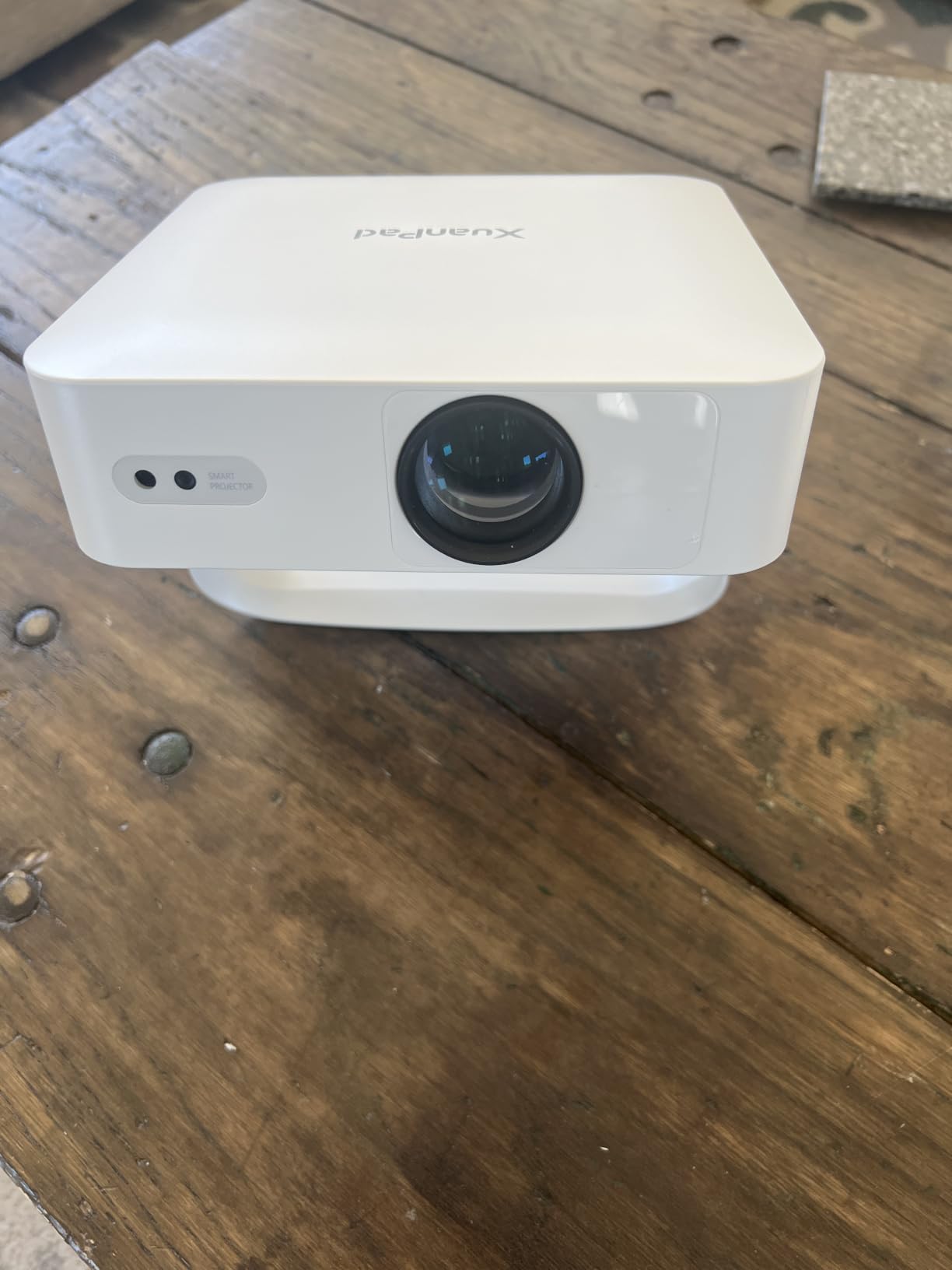 [Officially-Licensed App & Auto Focus]White Smart Mini Projector with WiFi and Bluetooth, XuanPad 4K Support Movie Projector, Portable Native 1080P Outdoor Projector with 360° Stand customer photo 2