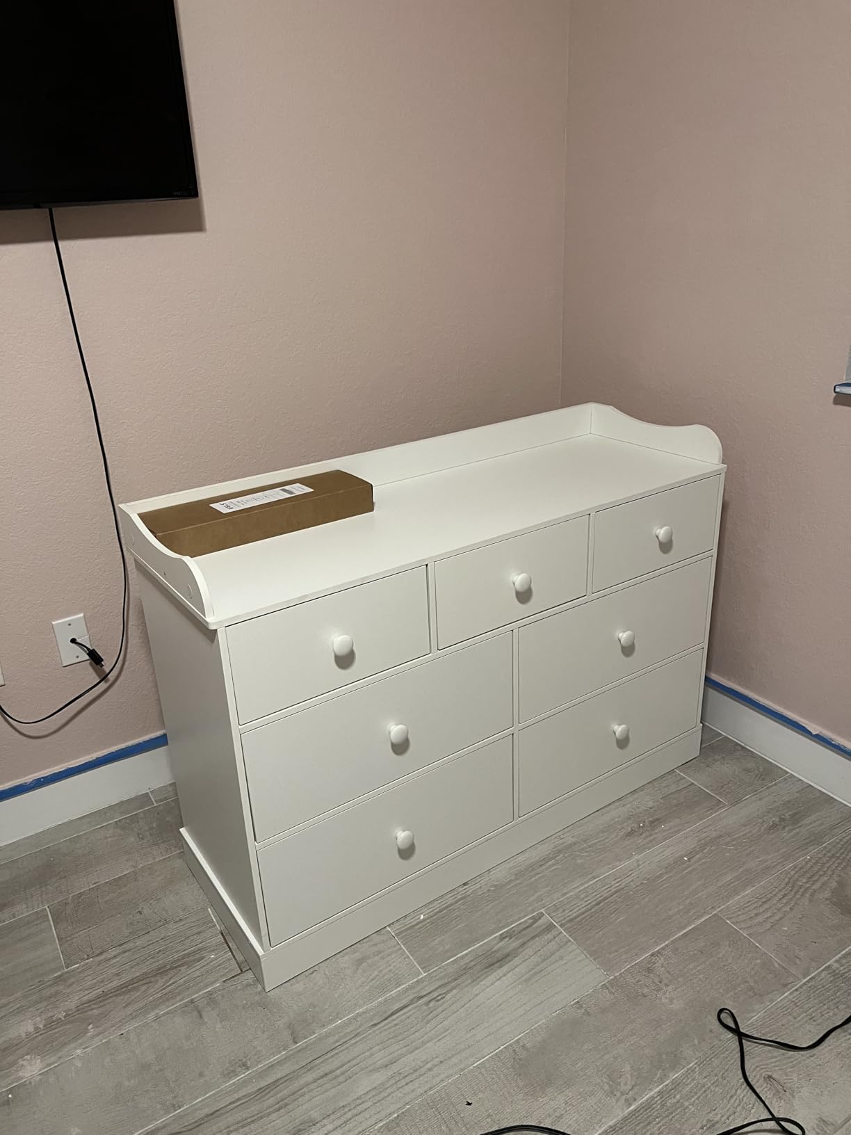 Vabches Kids Dresser Cabinet with 7 Drawers, Changing Table for Nursery, White Chest of Drawers, Baby Dresser, Kids Bedroom Furniture, Nightstand for Child’s Room, White customer photo 2