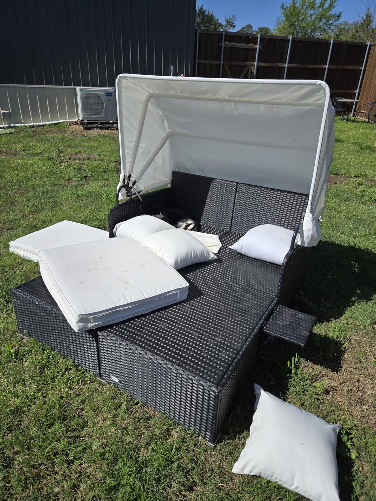 HAPPYGRILL Outdoor Wicker Lounge Daybed, Hand-Woven PE Rattan Daybed, Patio Loveseat Sofa Set with Retractable Canopy & 2 Side Tables, Outdoor Sun Lounger with Soft Cushions (Black) customer photo 1