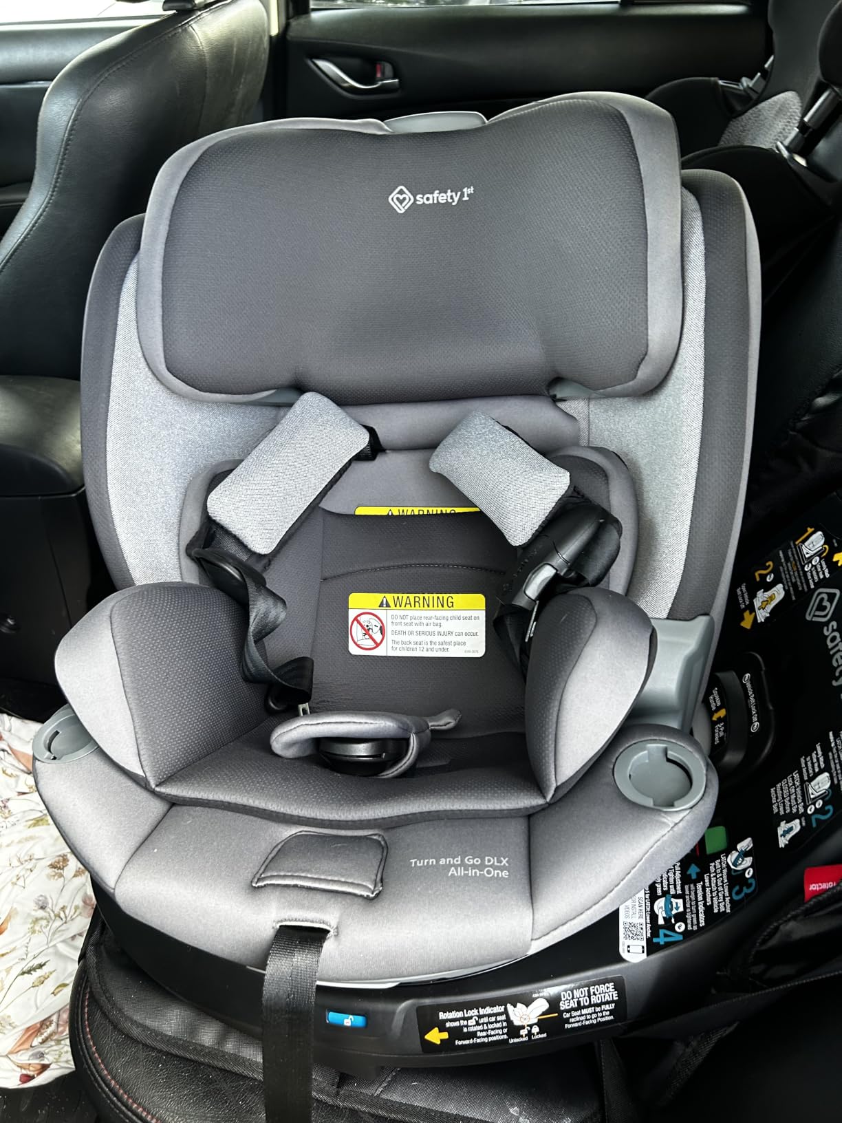 Safety 1st Turn and Go 360 DLX 360 Car Seat, Rotating All-in-One Convertible Car Seat, Stonington customer photo 1
