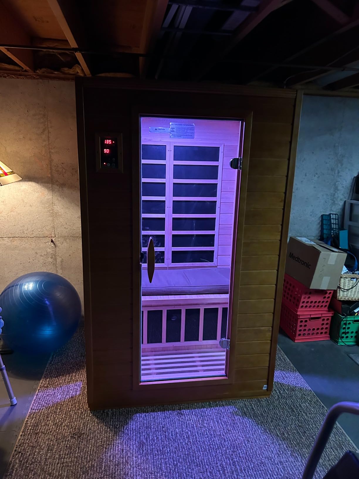 DYNAMIC SAUNAS Elite 1-Person Infrared Sauna with Red Light Therapy customer photo 1
