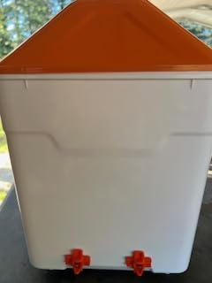Lilyang Heated Chicken Waterer 3 Gallon, 250W Thermostat Control customer photo 1