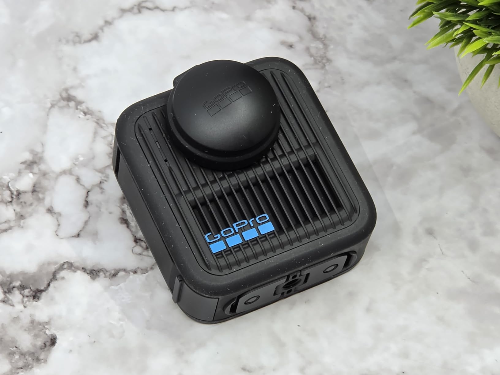 GoPro MAX2 - Waterproof 360 + Traditional Action Camera with Touch Screen, Spherical 8K Video, 29MP 360 Photos, Easy Replaceable Lenses, HyperSmooth Stabilization, 6 Microphones customer photo 2
