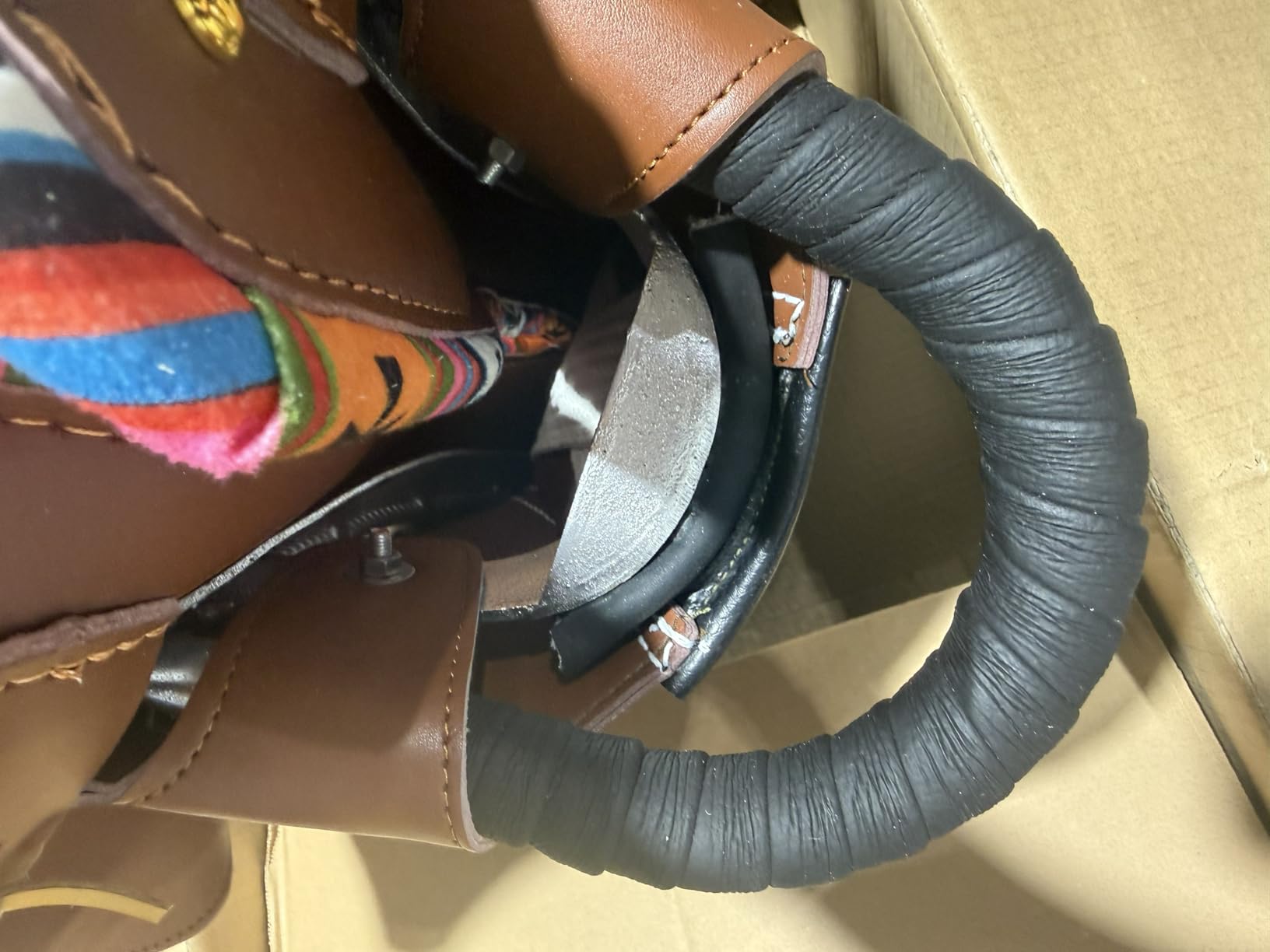 Horse Saddle Handmade Premium Leather with Soft Pads Durable, Comfortable Trail, Secure & Balanced Ride for All Riders, Brown customer photo 2