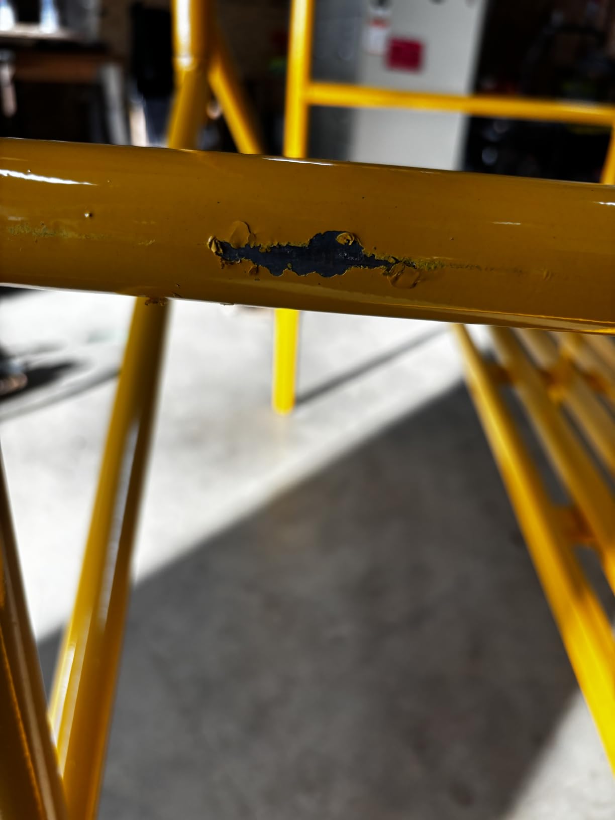 Rolling Scaffold Platform with Locking Wheels, 800 LBS Capacity Heavy Duty Baker Style Scaffolding for Construction, Building Renovation, Roofing, Painting customer photo 1