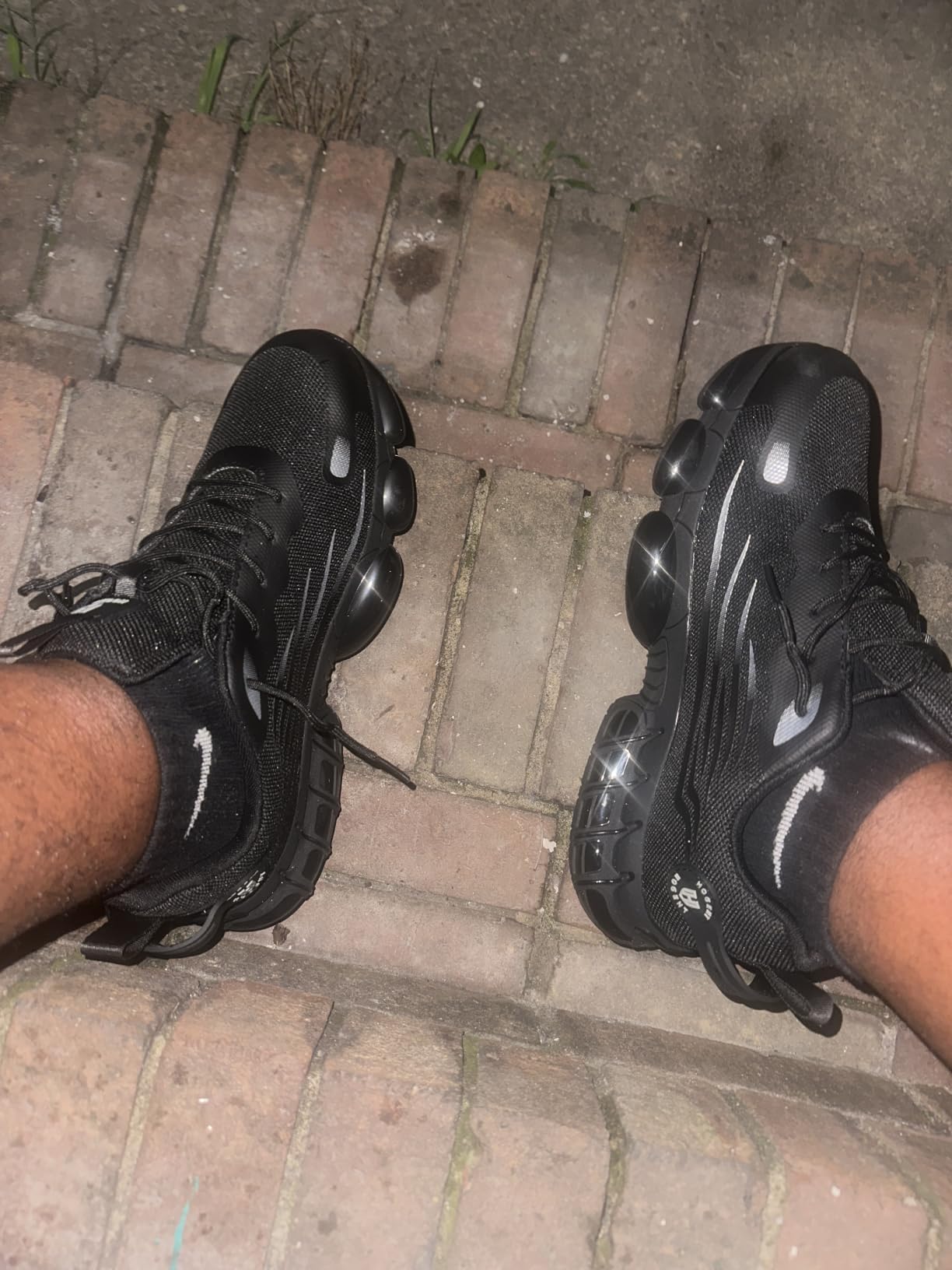 Hogent Steel Toe Shoes for Men, Cushioned Safety Work Sneakers customer photo 2