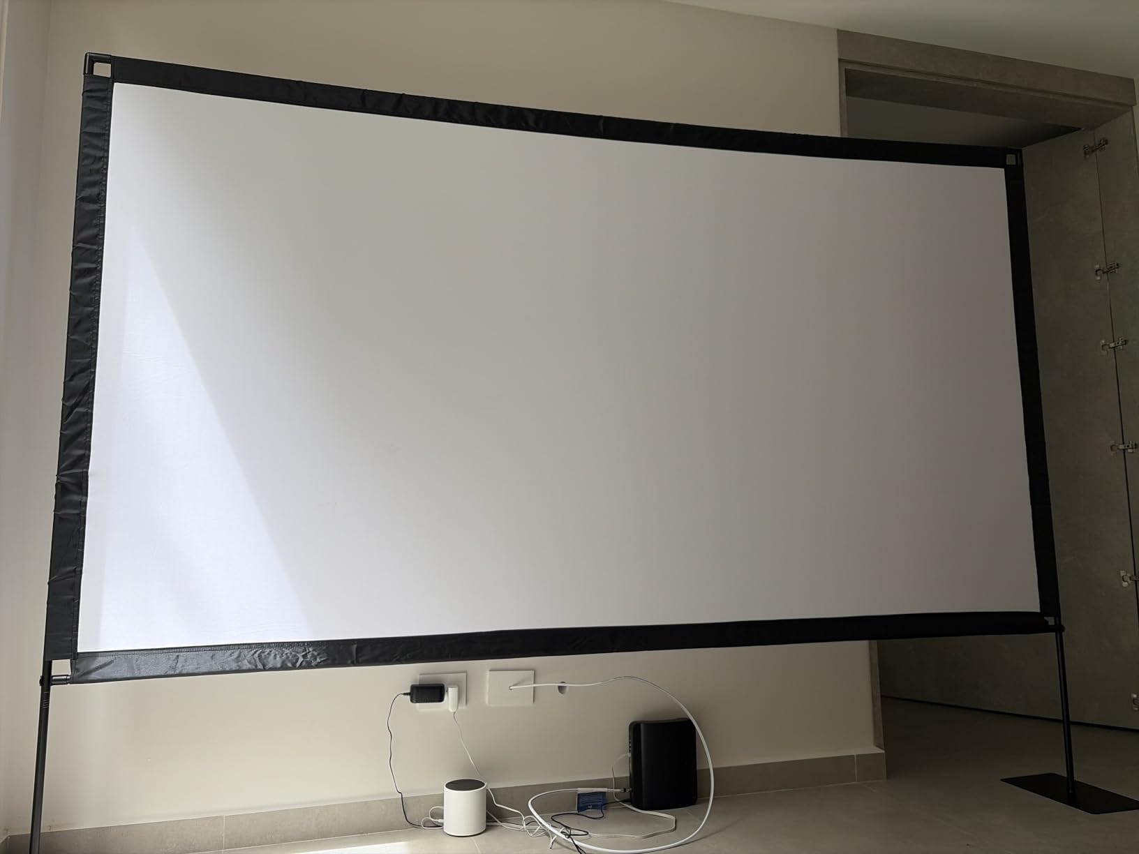 120inch Projector Screen with Stand: Portable Projector Screen Outdoor Indoor Front/Rear16:9 4K HD with Carry Bag Sandbag- Movie Screen for Backyard Moive Night, Camping, Theater customer photo 1