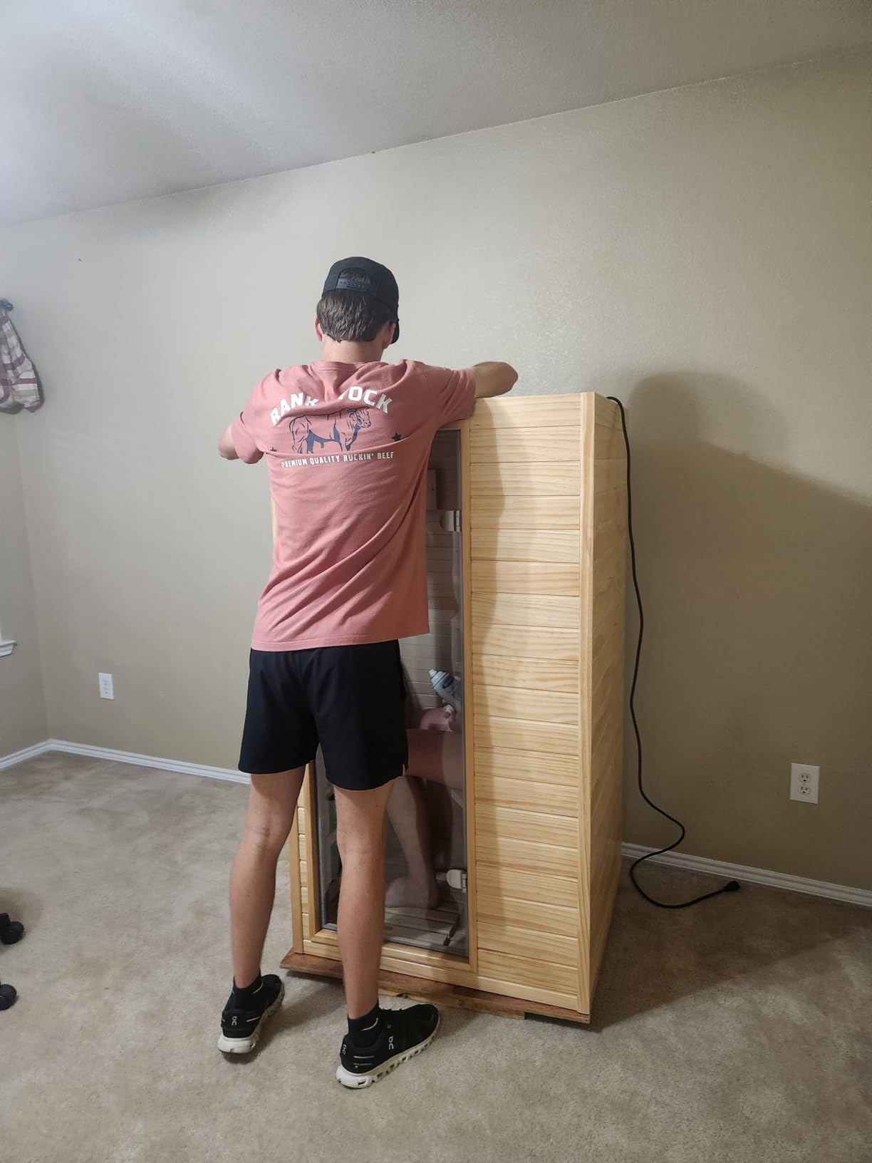 1-Person Low EMF Far Infrared Sauna for Home Use, 900W Canadian Hemlock Wood Sauna with Bluetooth Music & Led Read Light, Easy Assembly for Bedroom, Gym, or Basement（57.9 * 27 * 32IN） customer photo 2