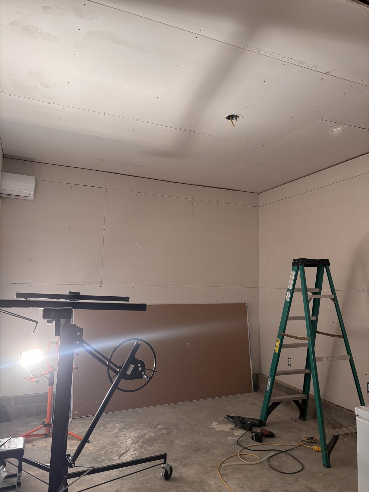 16 Ft Drywall Lift,150LBS Sheetrock Lift Drywall Rolling Lifter Panel customer photo 2