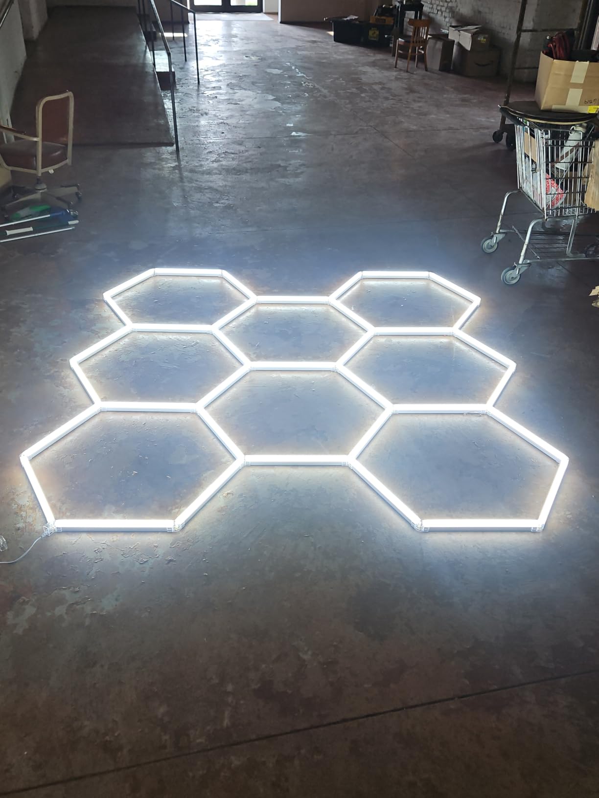 25Pack RGB Hexagon LED Garage Lights, 5 Hexagon Smart Honeycomb Lights with APP & Remote Control, Music Sync, 358 RGB Colors, Dimmable DIY Modular Lighting for Garage, Gaming Room & Car Detailing customer photo 2