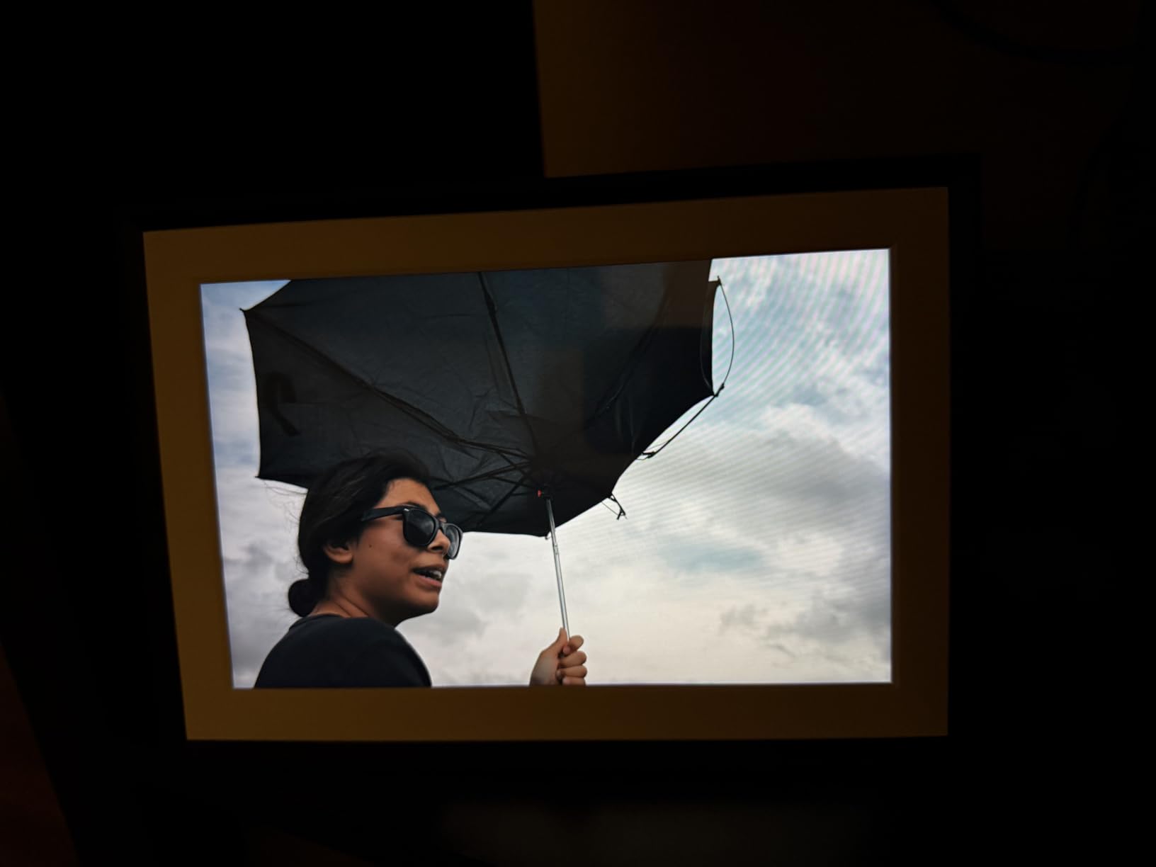 Aura Digital HD Picture Frame, Best Frame for Gifting, (10