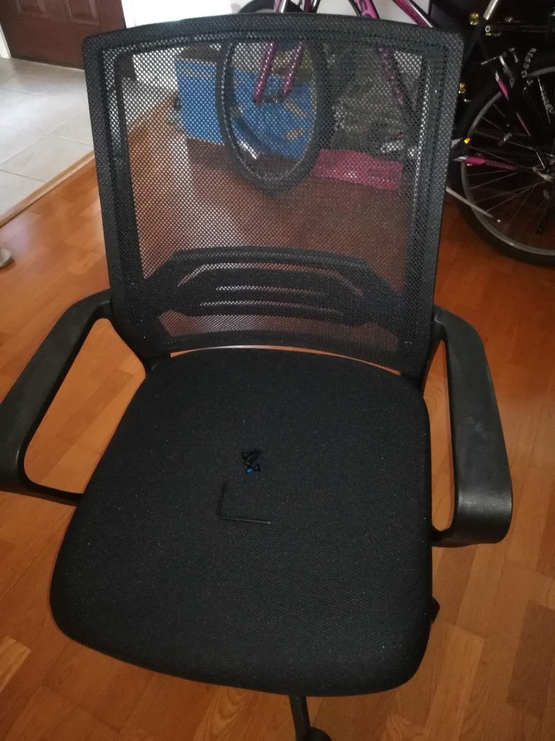 COMHOMA Office Chair with Flip-up Armrests Ergonomic Computer Desk Chair with Adaptive Lumbar Support & Breathable Mesh, Black customer photo 2
