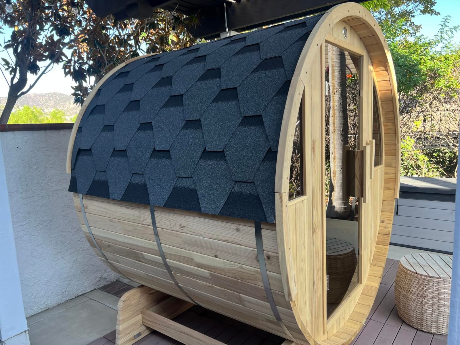 Premium 4 Person Cedar Barrel Sauna for Outdoor Backyard customer photo 1