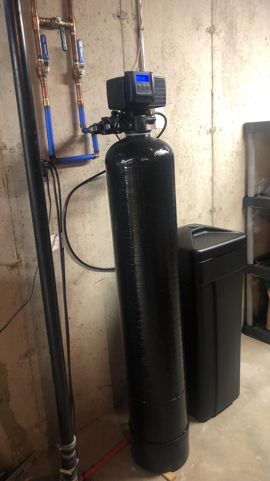 Loaded tank Metered water softener with 3/4