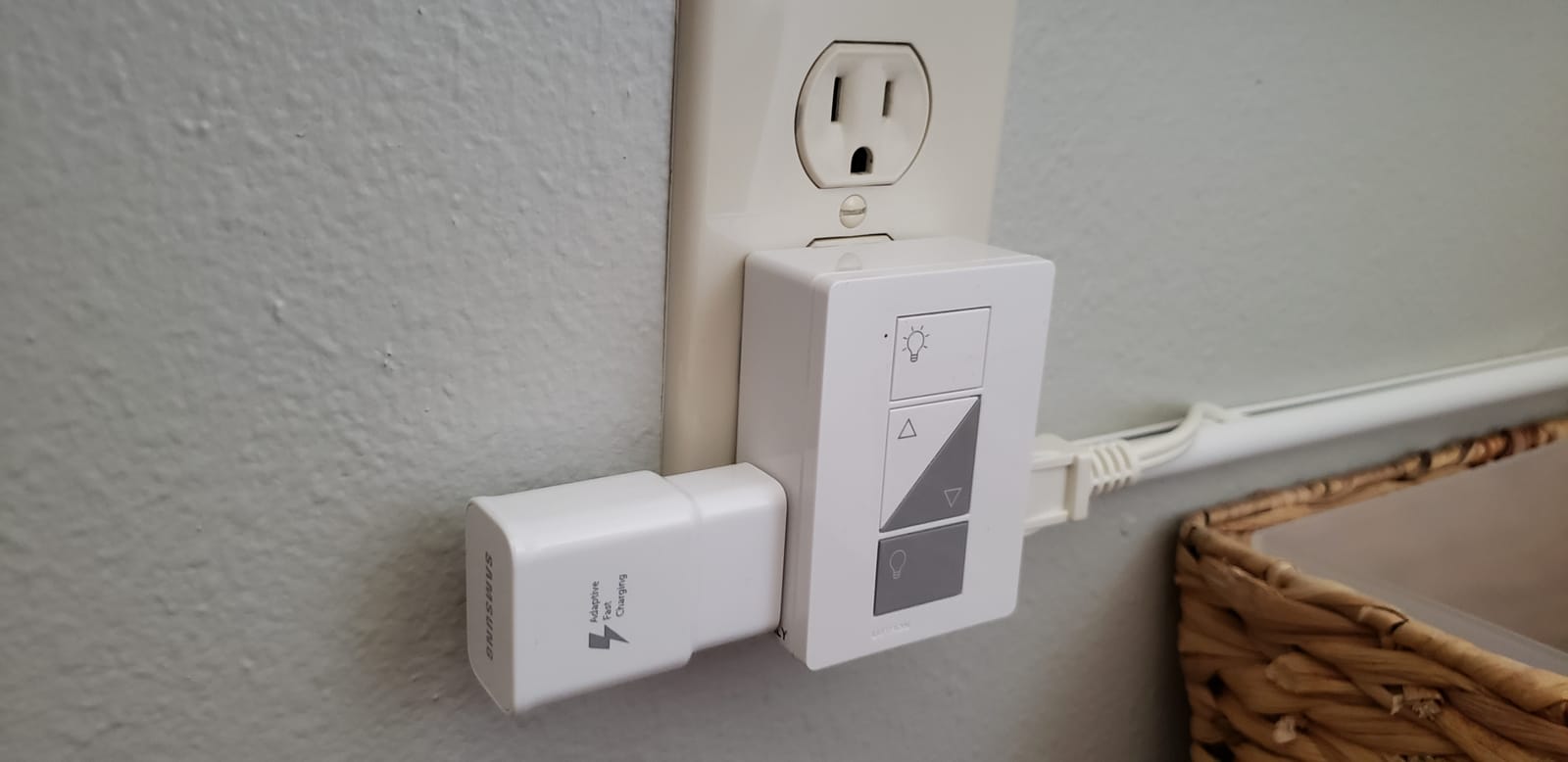 Lutron Caseta Smart Lamp Dimmer Kit; Plug-in Dimmer & Pico Wireless Remote customer photo 2