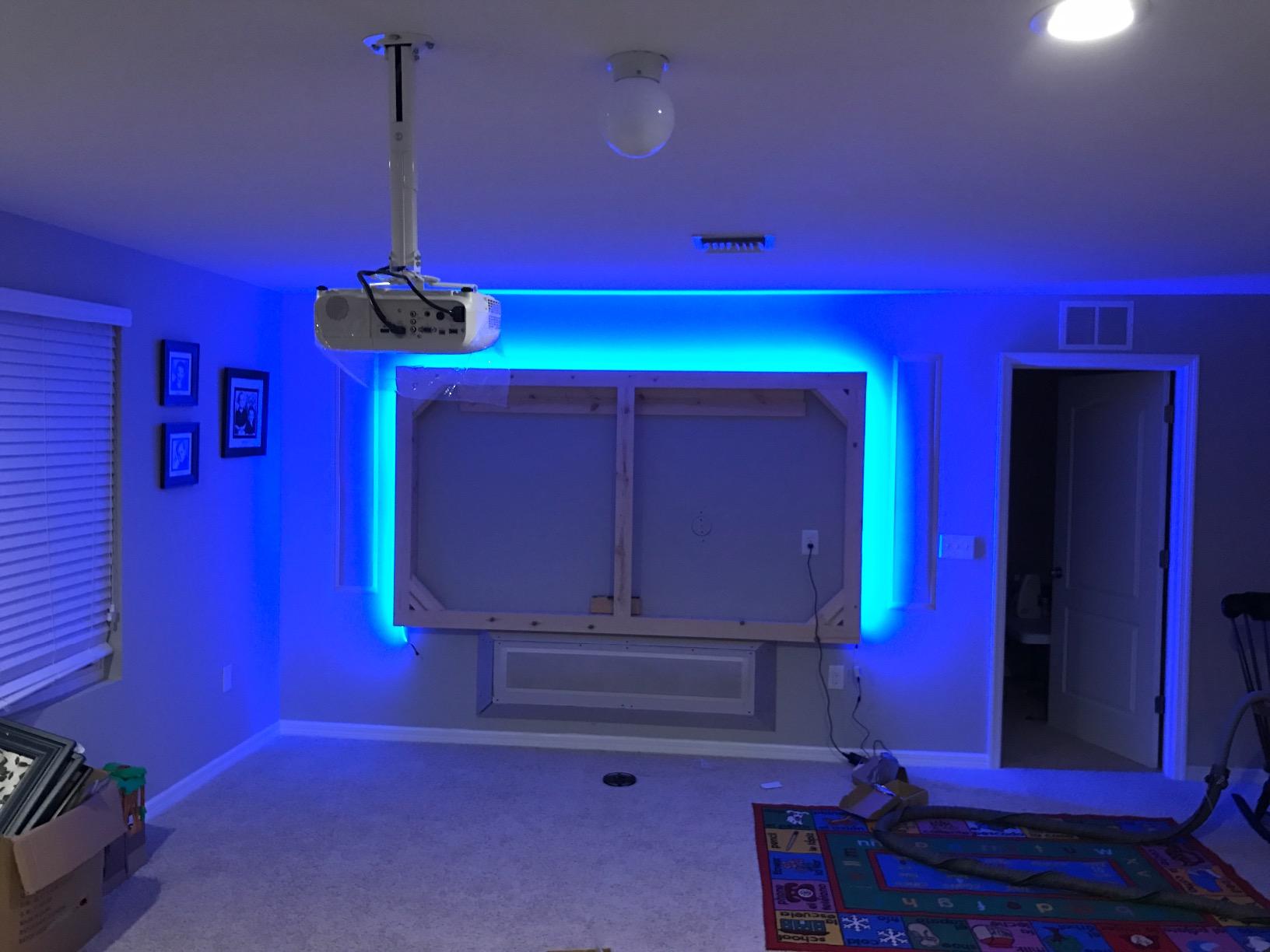 VIVO Black Extending Adjustable Ceiling Projector Mount, MOUNT-VP02B customer photo 1