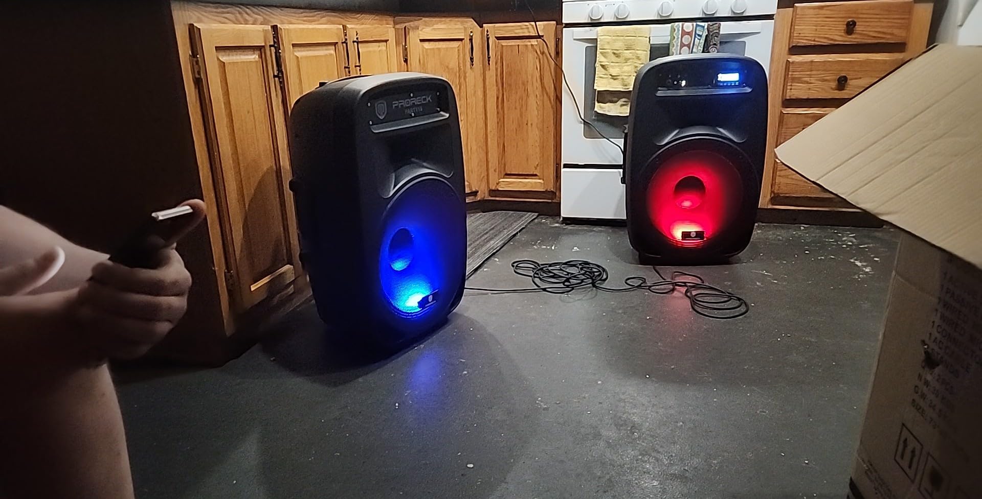 PRORECK Party 15 Portable 15-Inch 2000 Watt 2-Way Powered PA Speaker System Combo Set with Bluetooth/USB/SD Card/FM/Remote Control/LED Light for Indoor, Outdoor DJ Parties, Karaoke customer photo 1