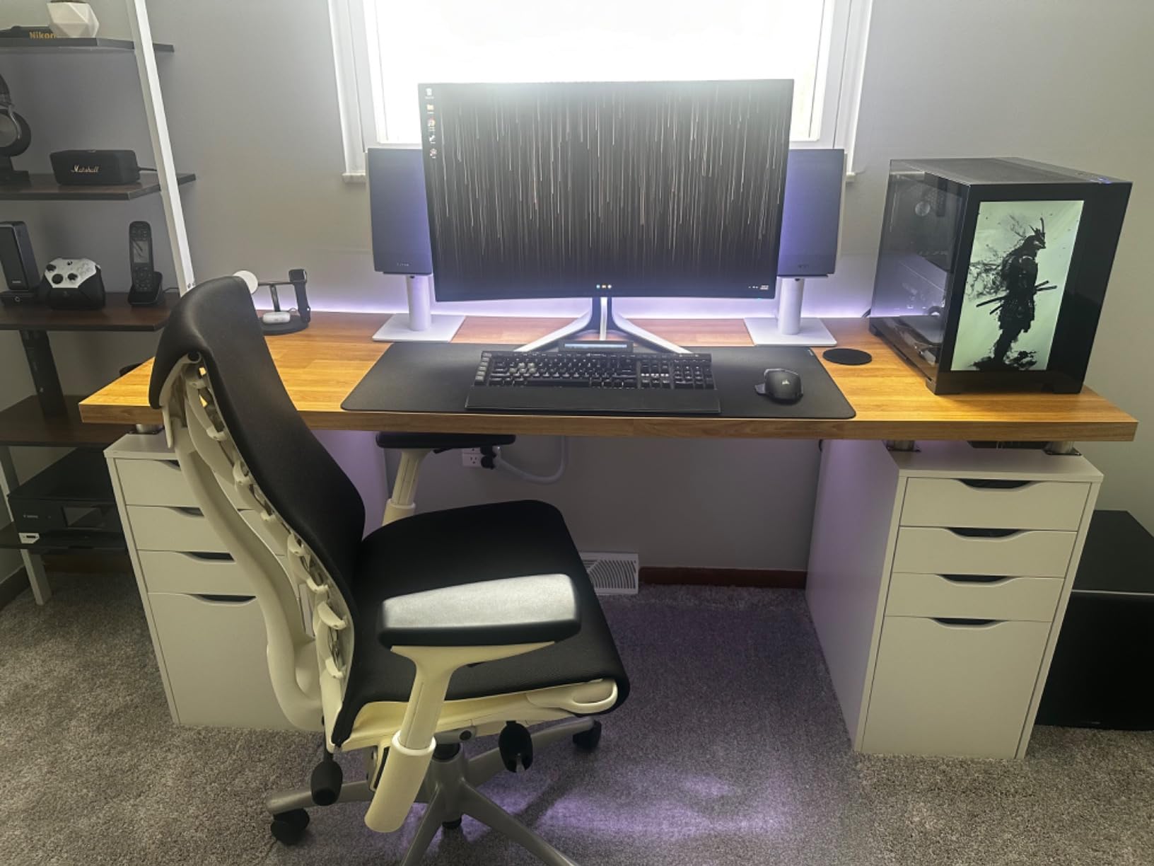 Edifier R1700BT Bluetooth Bookshelf Speaker - Active Near-Field Studio Monitors - Powered Speaker 2.0 Setup Wooden Enclosure - 66w RMS customer photo 1