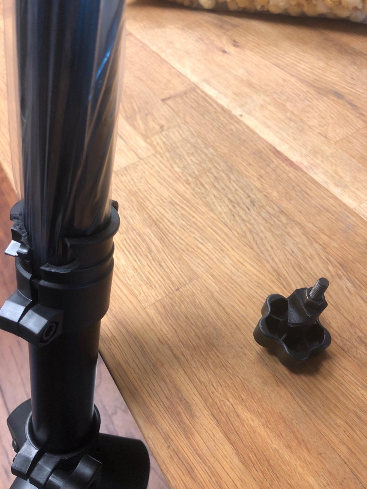 Tripod Speaker Stands Pair for Dj/PA Speaker System Adjustable Height from 4 feet to 6 feet customer photo 1