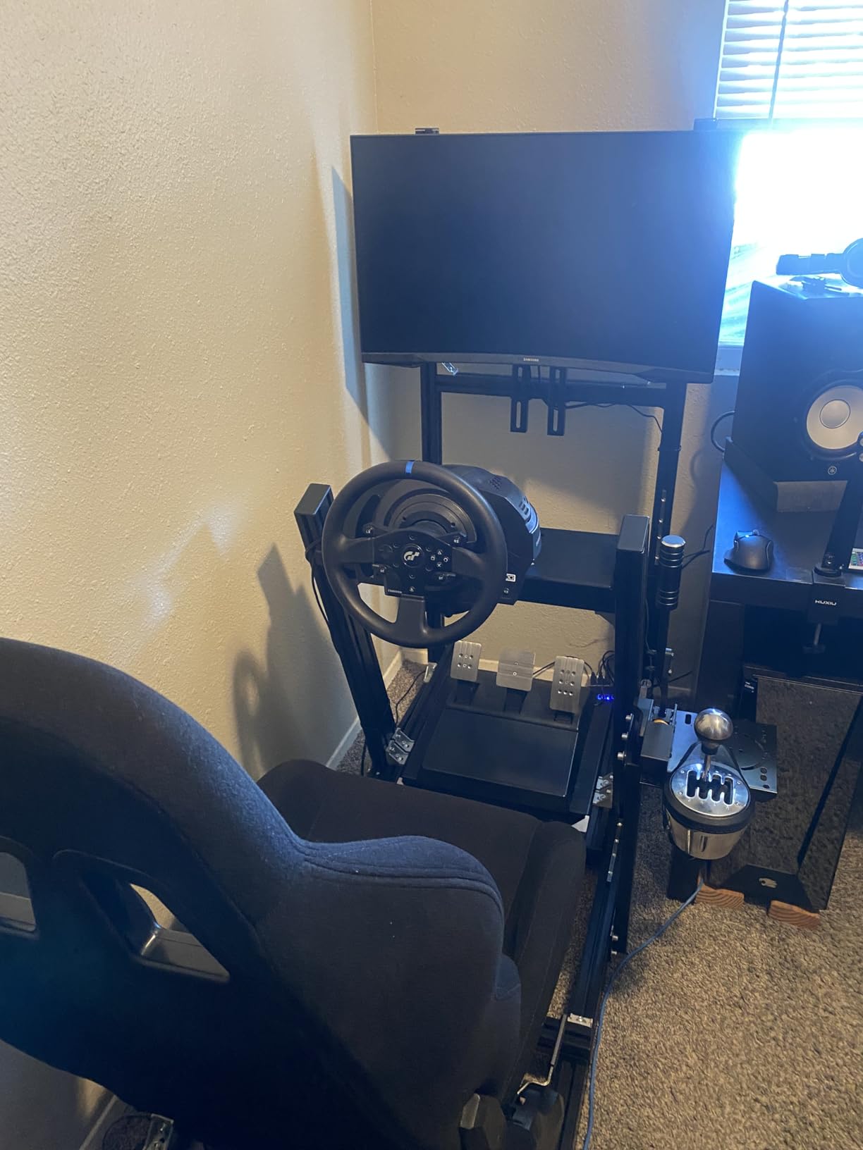 Thrustmaster T300RS GT Force Feedback Racing Wheel & 3 Pedal Set - PS5 & PC customer photo 1