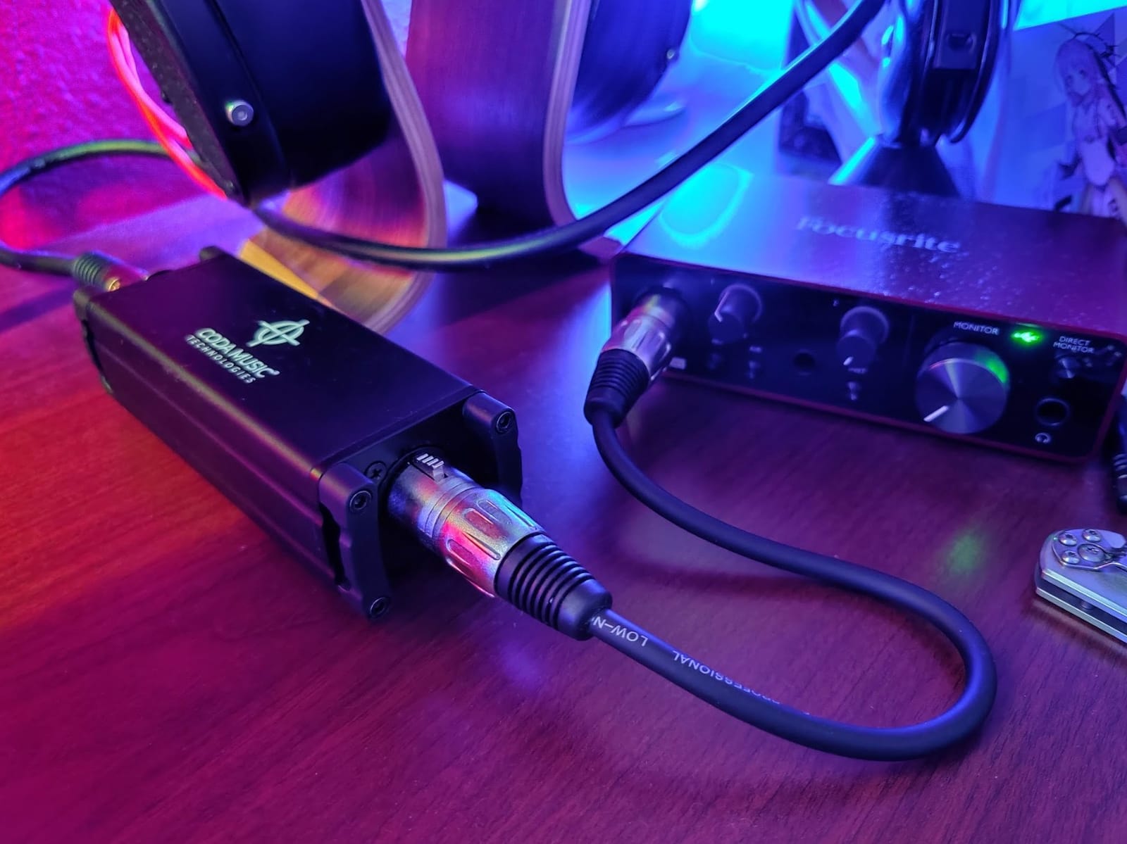 Coda Mic Preamp for Vocal Recording & Podcasting - 25dB Microphone Booster customer photo 1